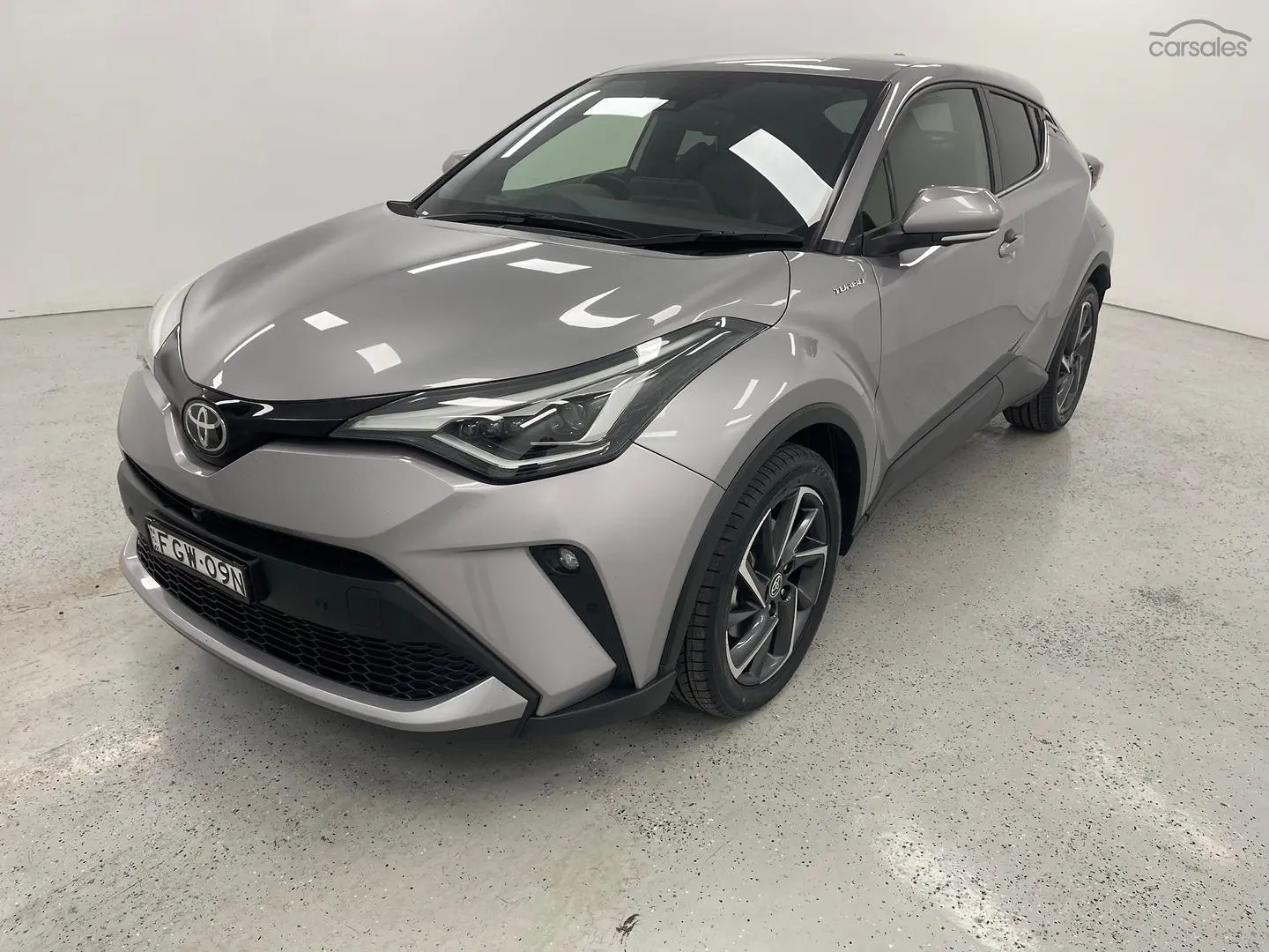 2020 Toyota C-HR Image 6