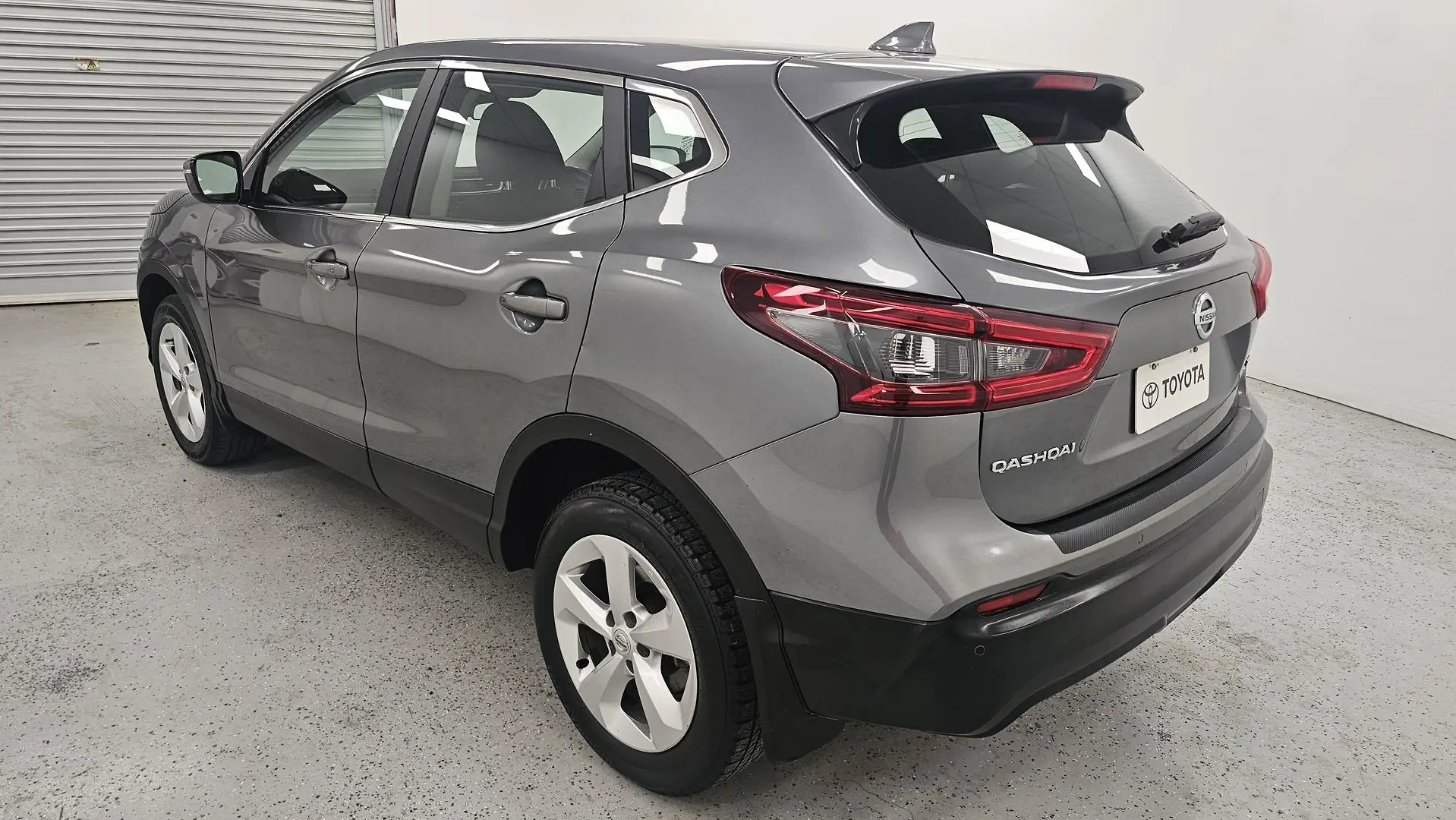 2018 Nissan QASHQAI Gallery Image 5
