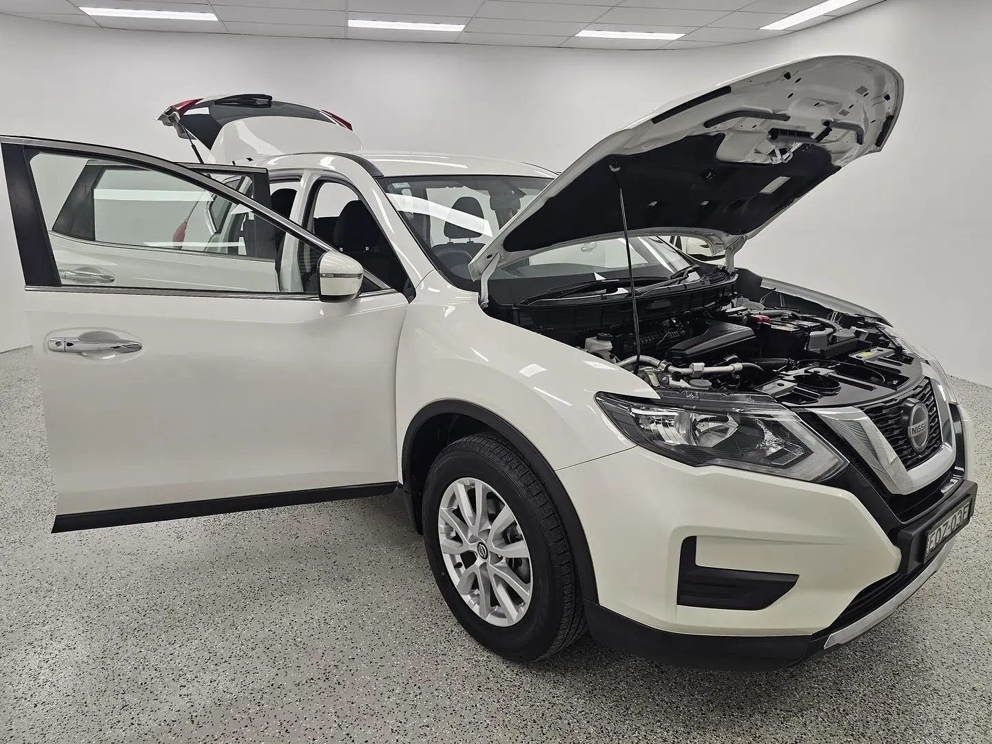 2021 Nissan X-TRAIL Gallery Image 24