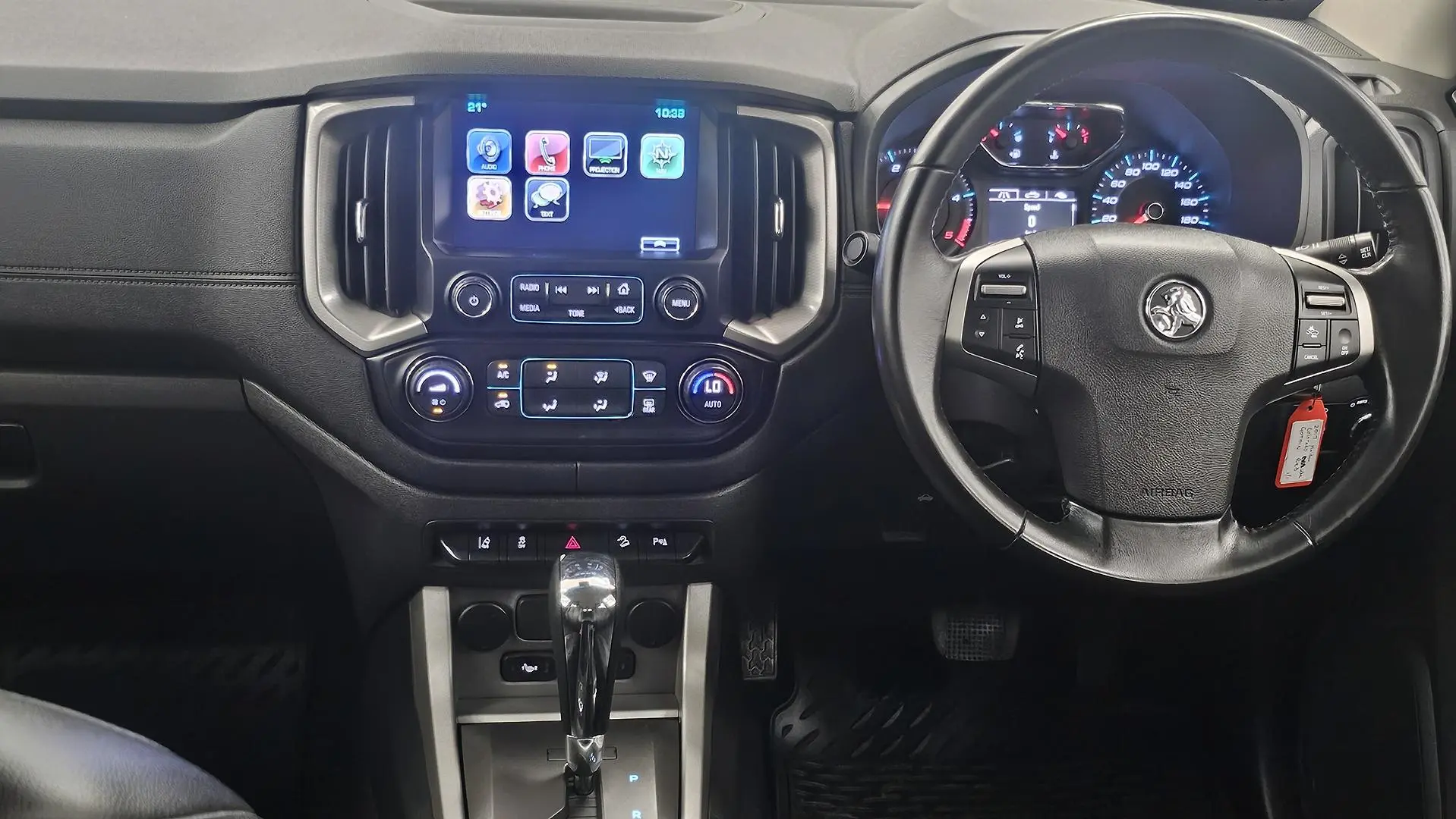 2017 Holden Colorado Gallery Image 26