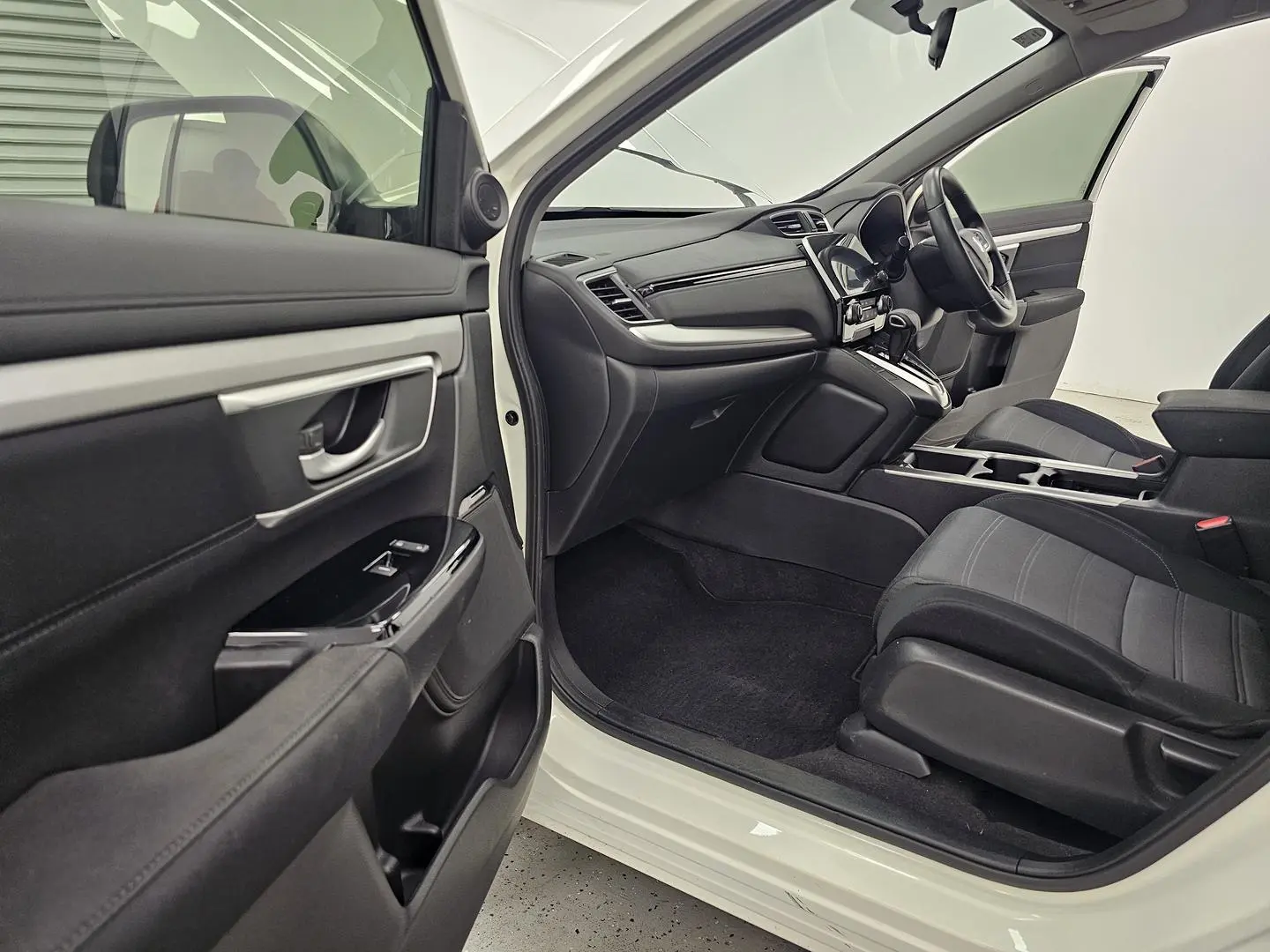 2018 Honda CR-V Gallery Image 11