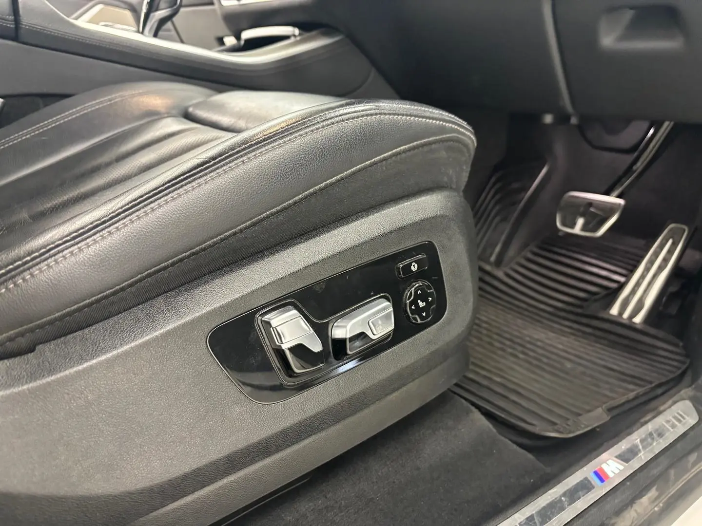 2021 BMW X5 Gallery Image 21