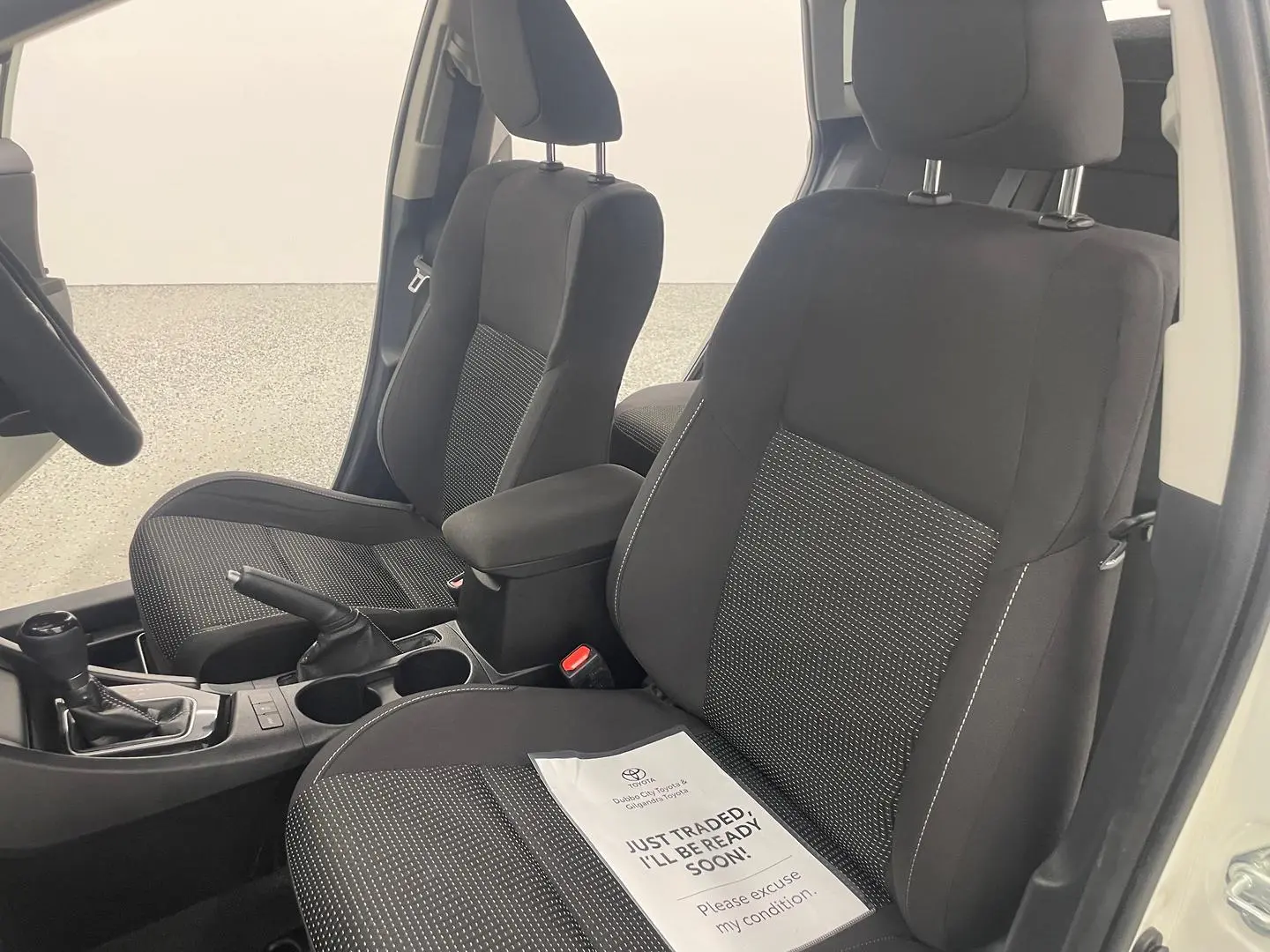 2017 Toyota Corolla Gallery Image 19