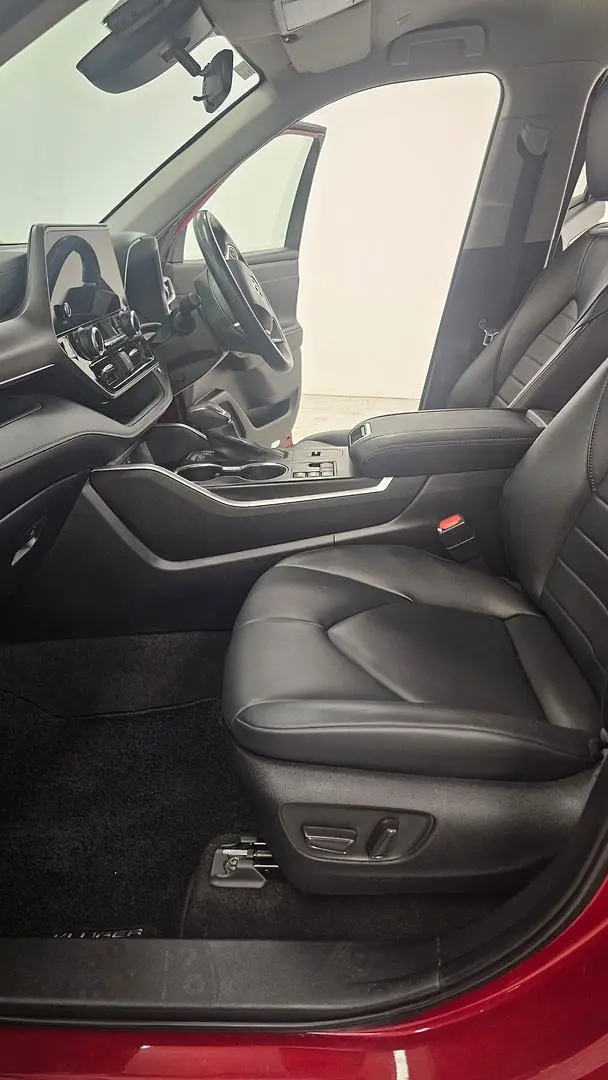 2023 Toyota Kluger Gallery Image 11