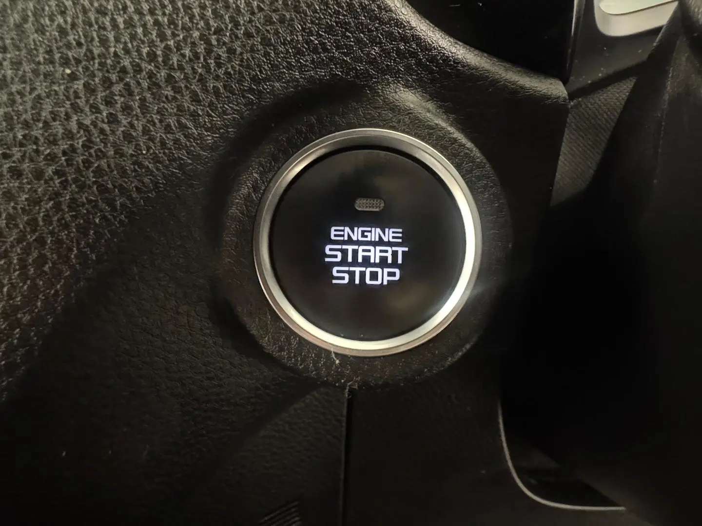 2022 Isuzu D-MAX Gallery Image 24