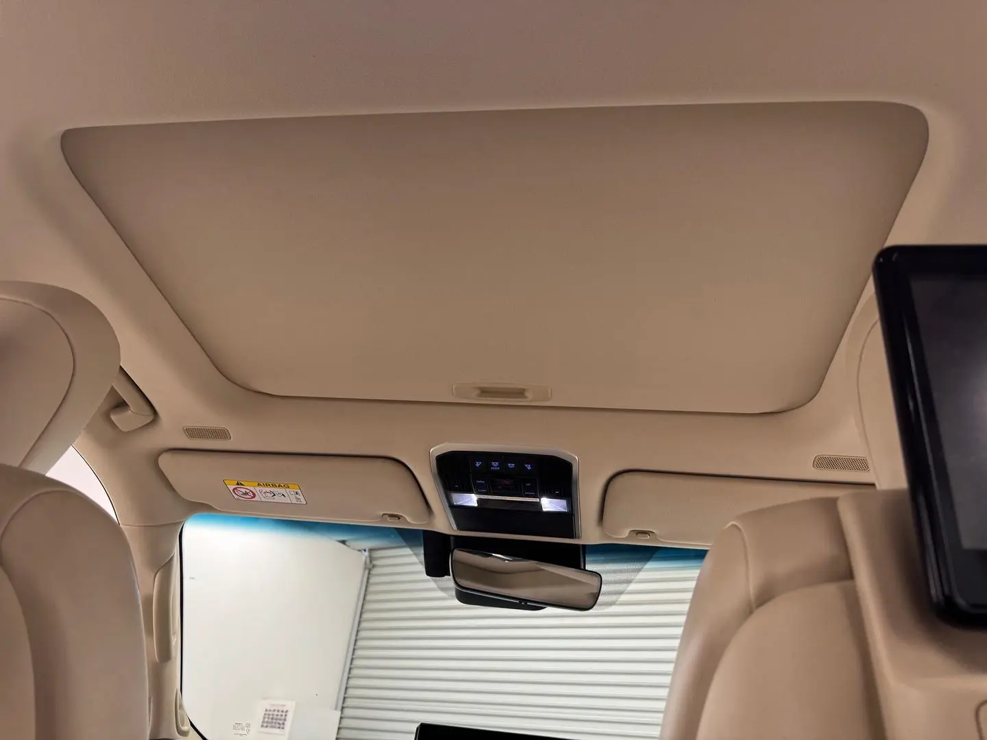 2022 Toyota Landcruiser Gallery Image 35