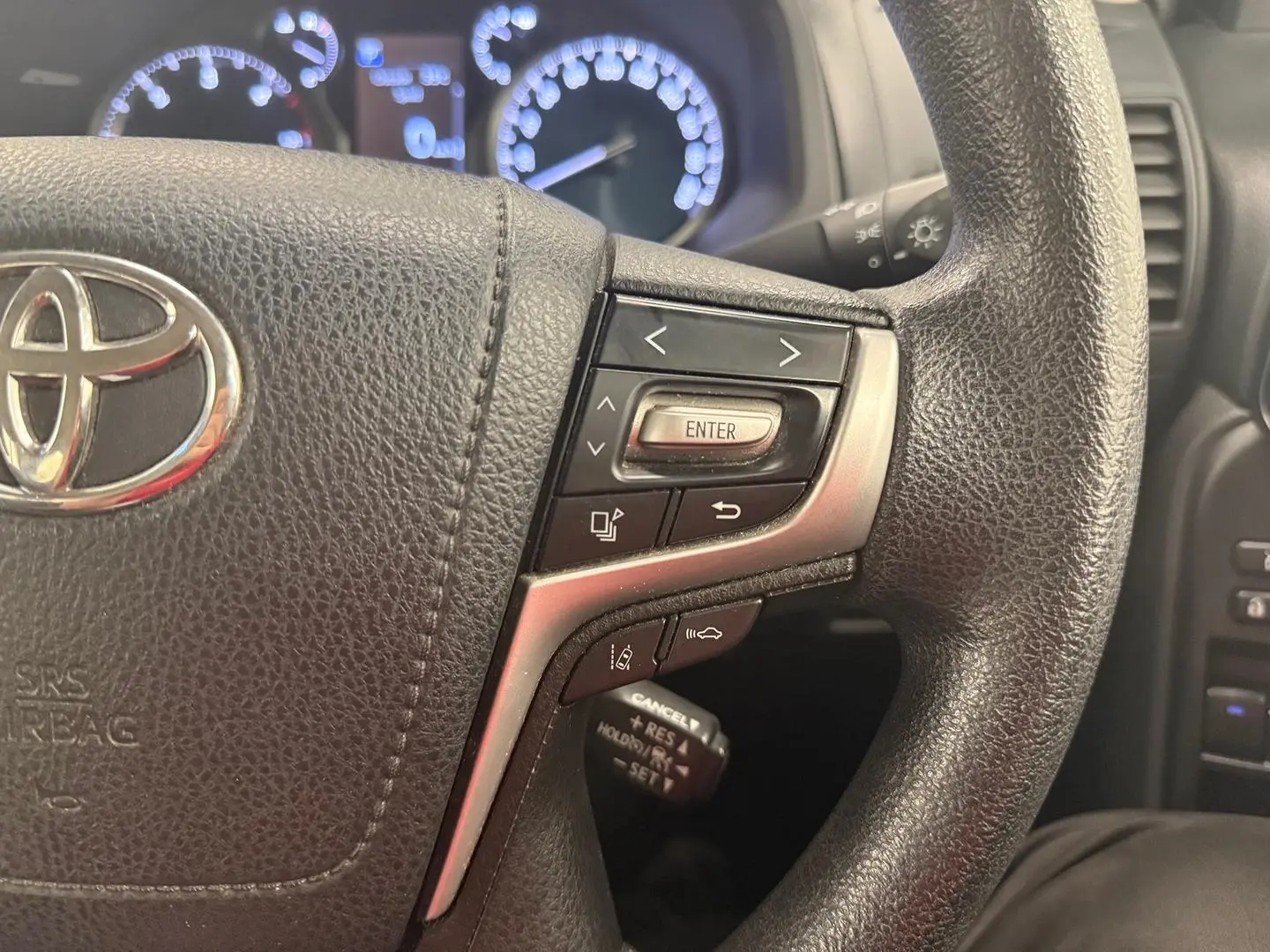 2020 Toyota Landcruiser Prado Gallery Image 27