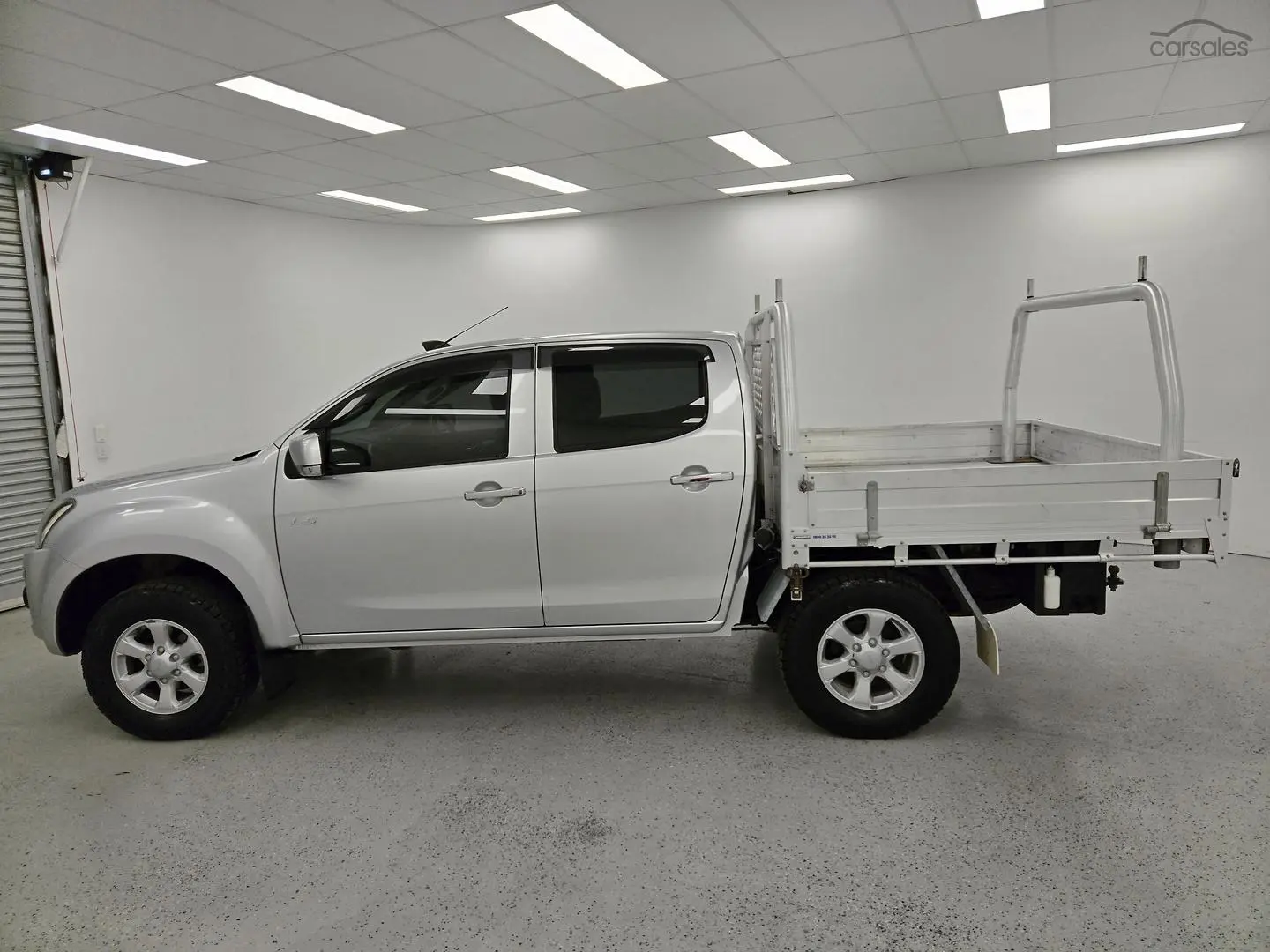 2024 Isuzu D-MAX Image 6