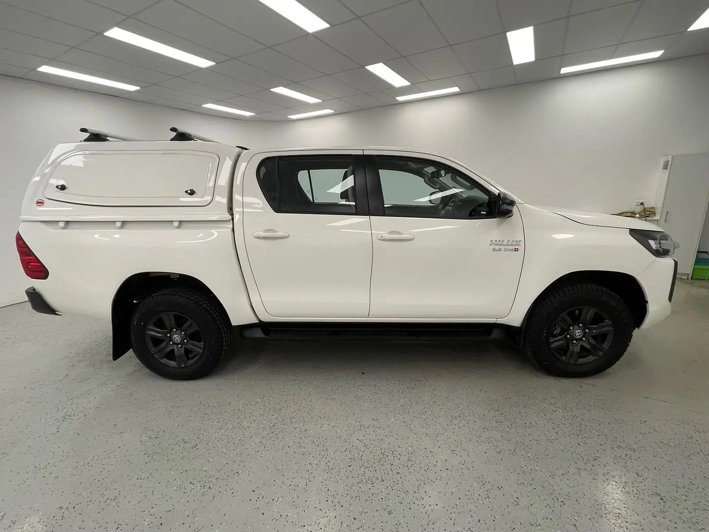 2024 Toyota Hilux Gallery Image 2