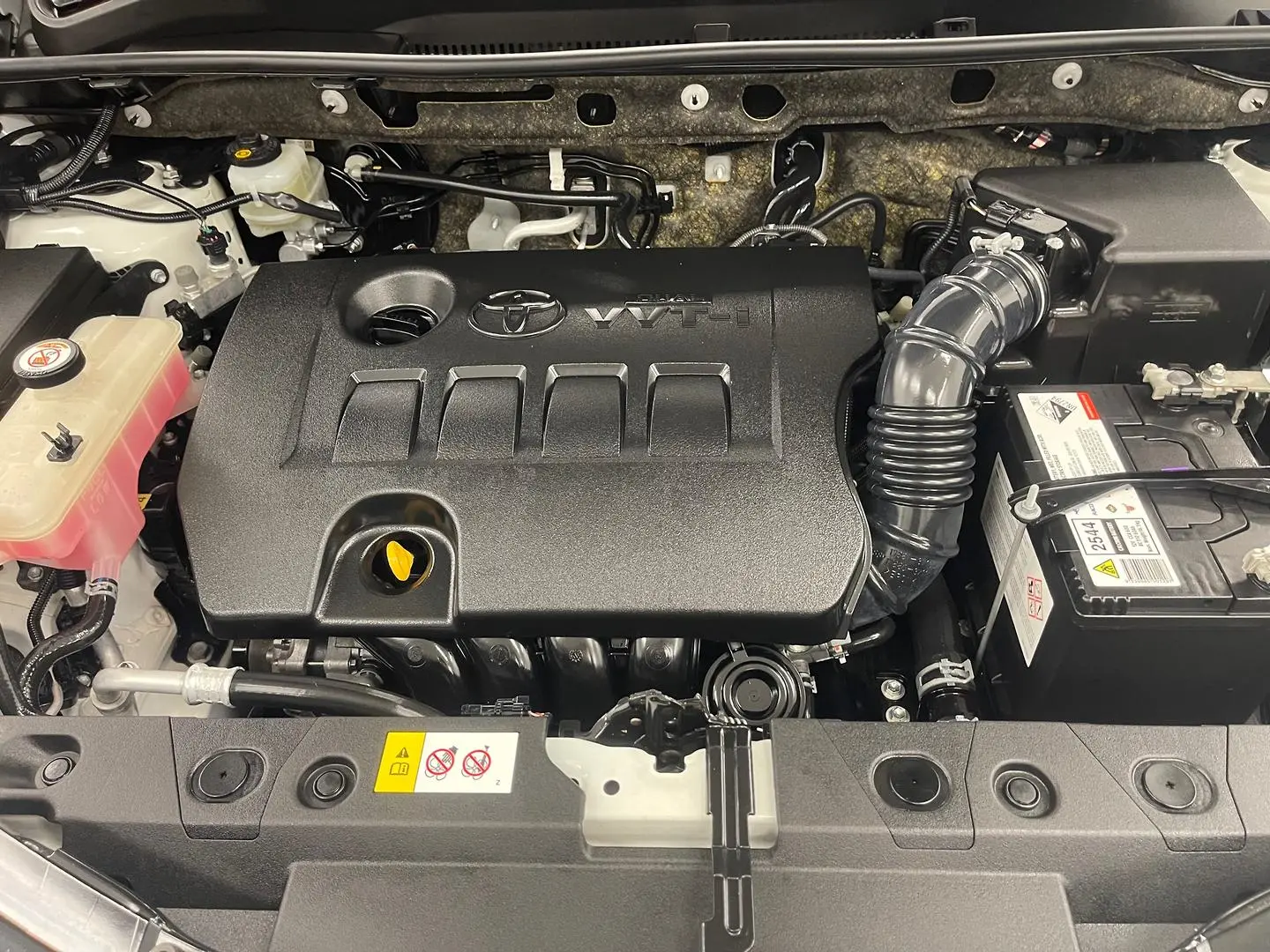 2018 Toyota RAV4 Gallery Image 15