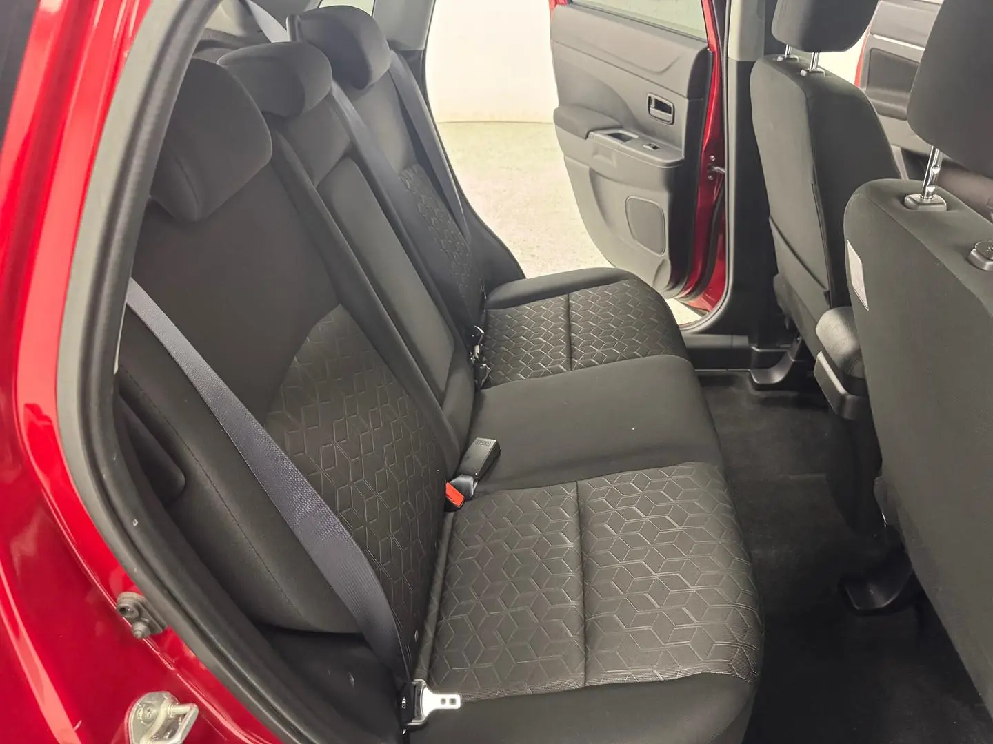 2019 Mitsubishi ASX Gallery Image 25