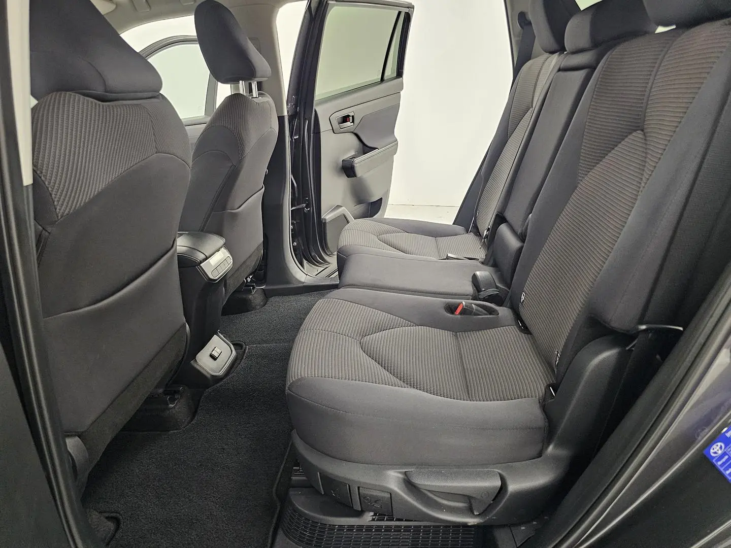 2024 Toyota Kluger Gallery Image 15