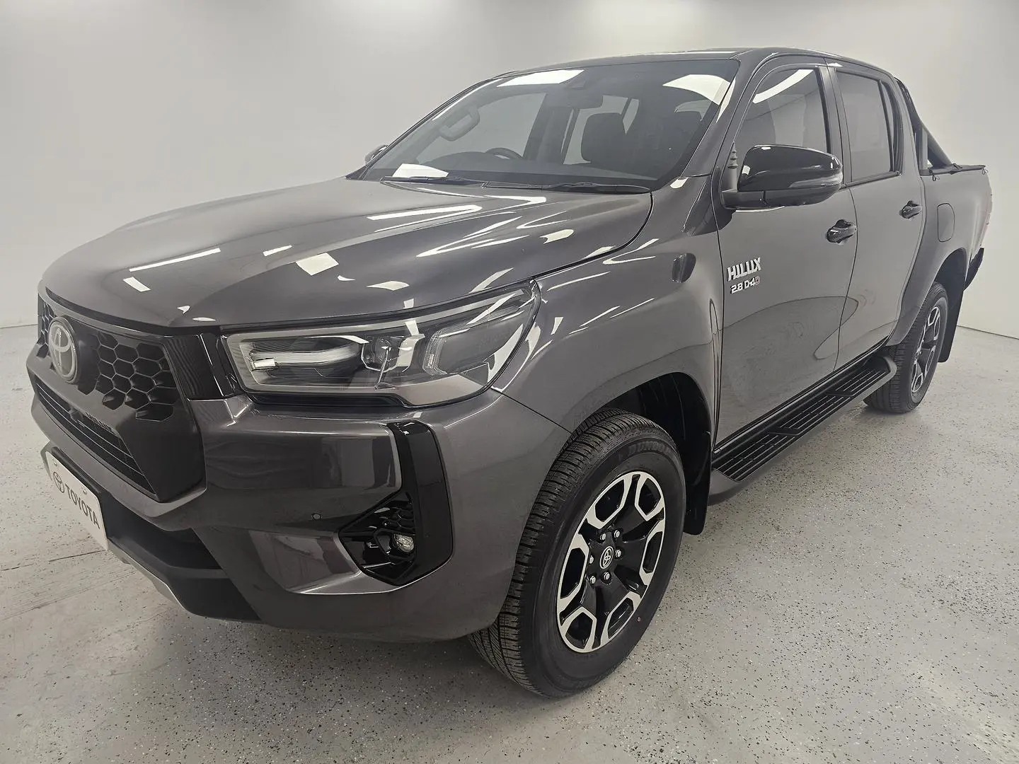 2024 Toyota Hilux Gallery Image 7