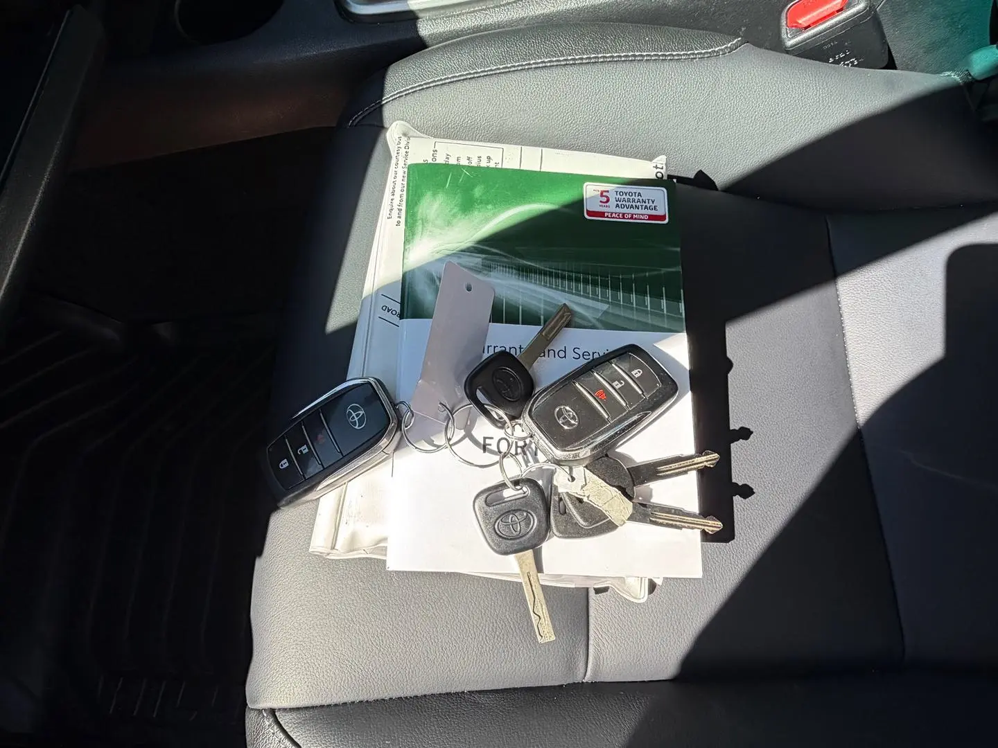 2021 Toyota Hilux Gallery Image 26