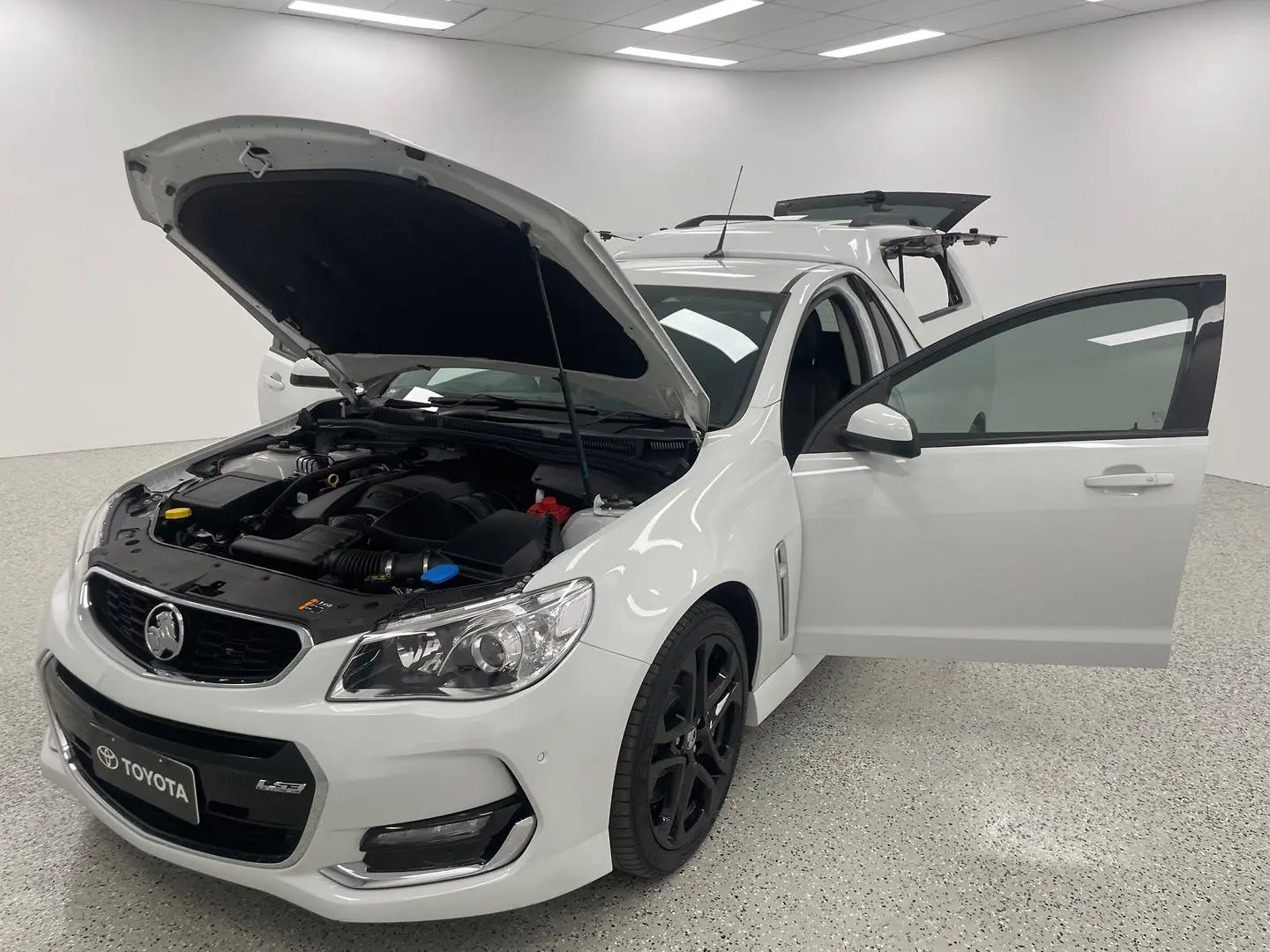 2016 Holden Ute Gallery Image 8