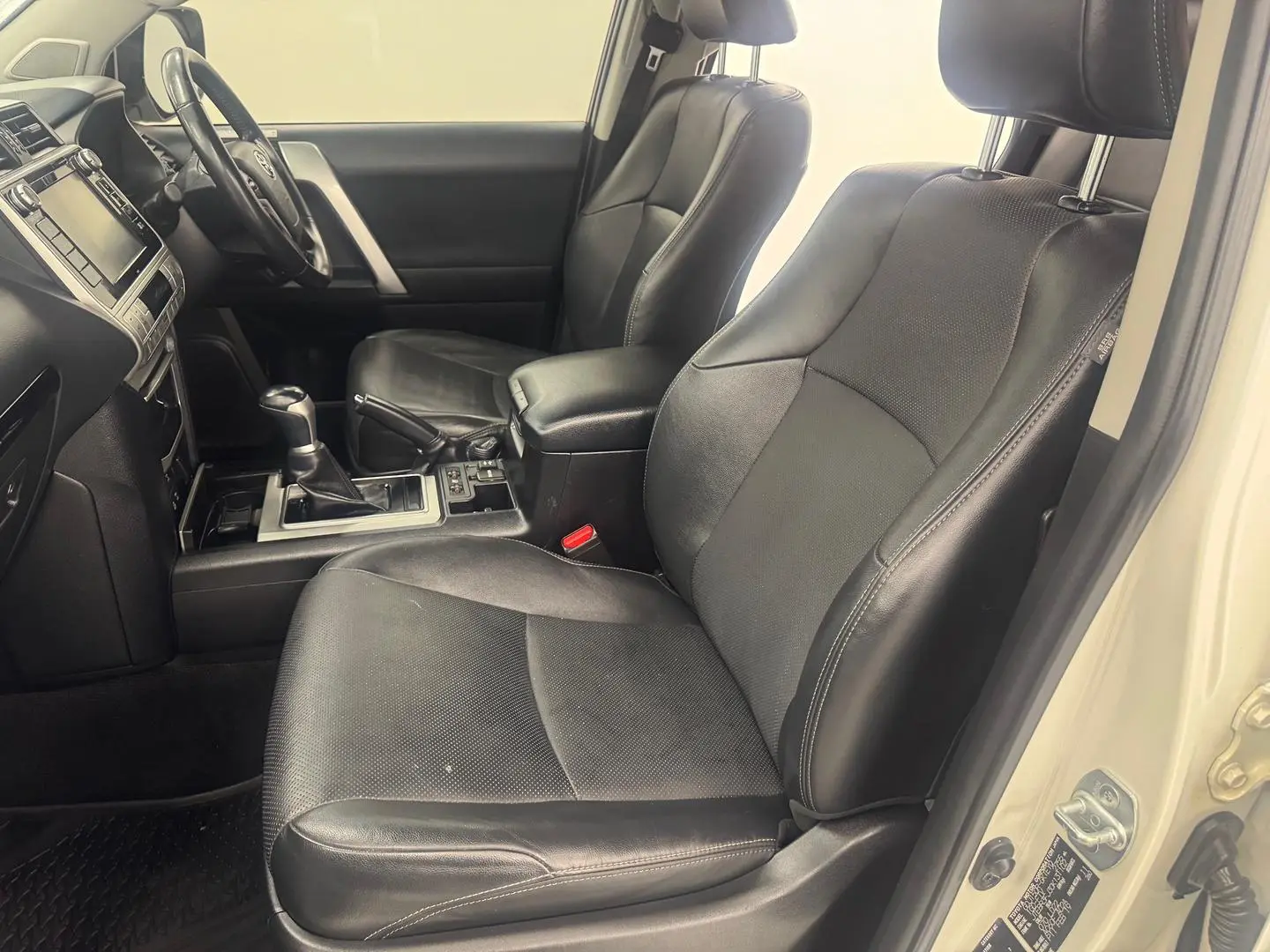 2019 Toyota Landcruiser Prado Gallery Image 28