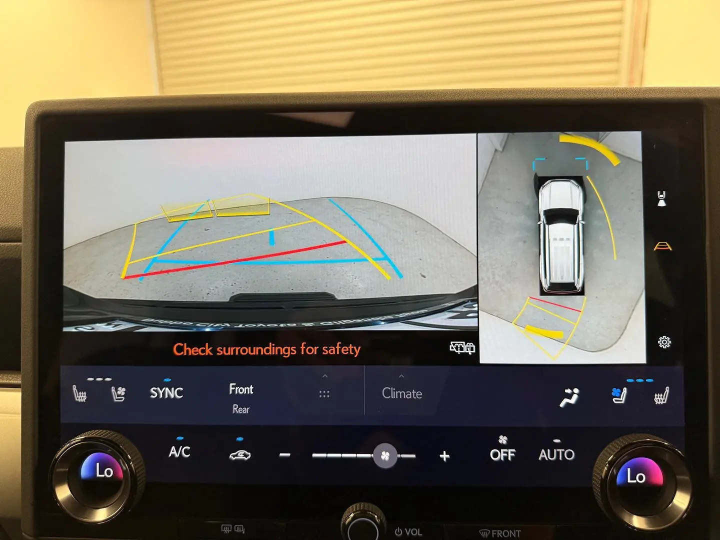 2025 Lexus GX Gallery Image 40