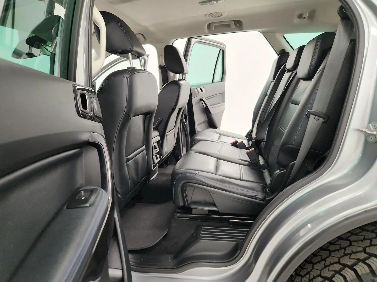 2021 Ford Everest Gallery Image 19
