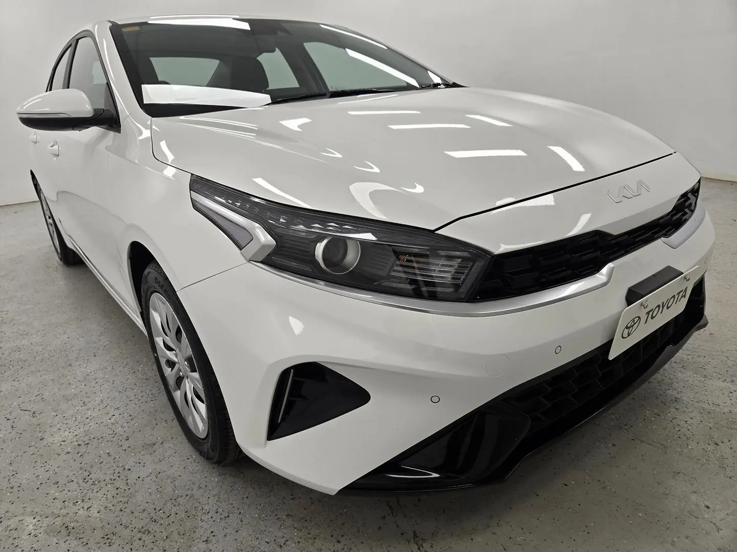 2023 Kia Cerato Gallery Image 1