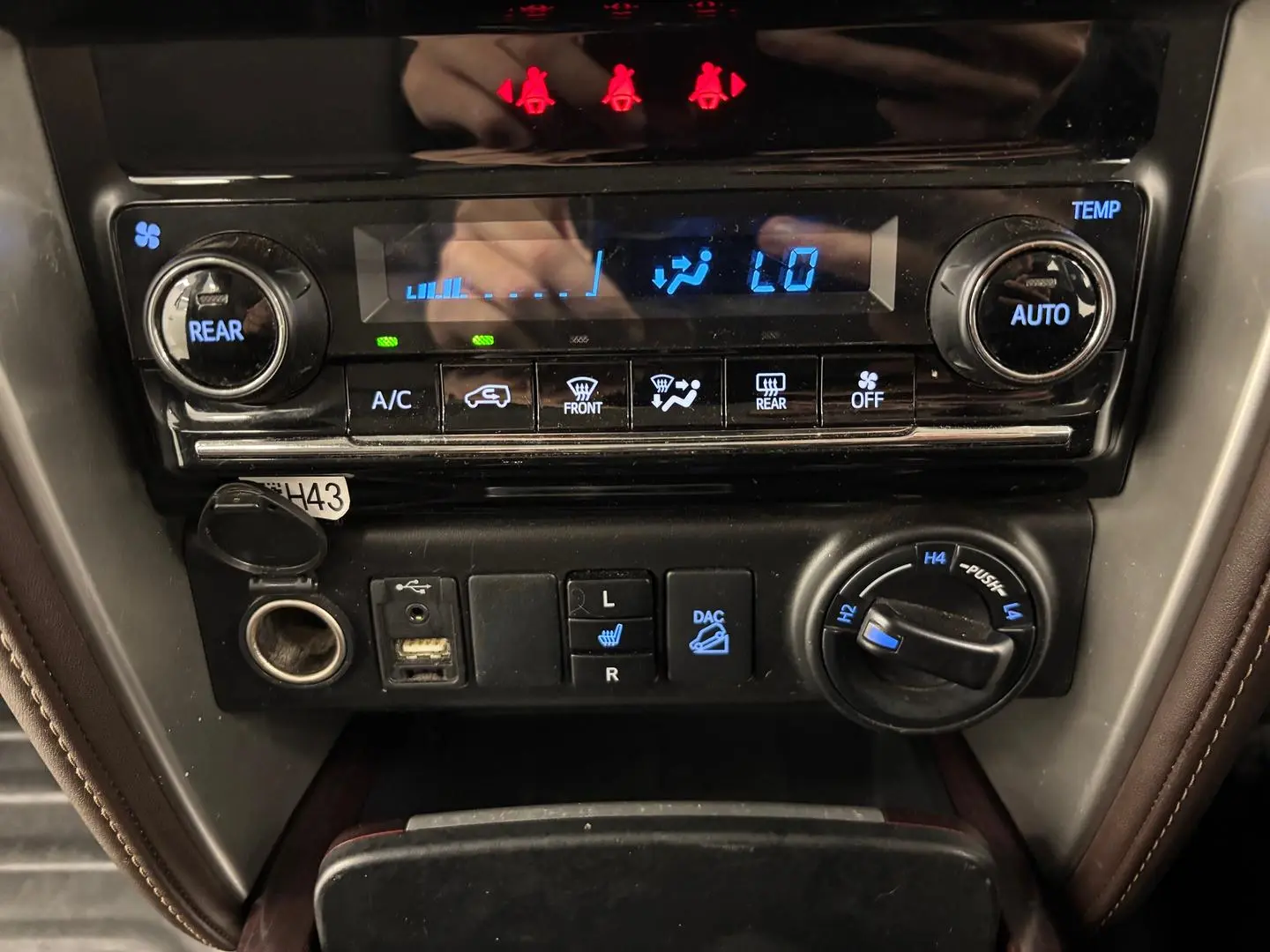 2018 Toyota Fortuner Gallery Image 29