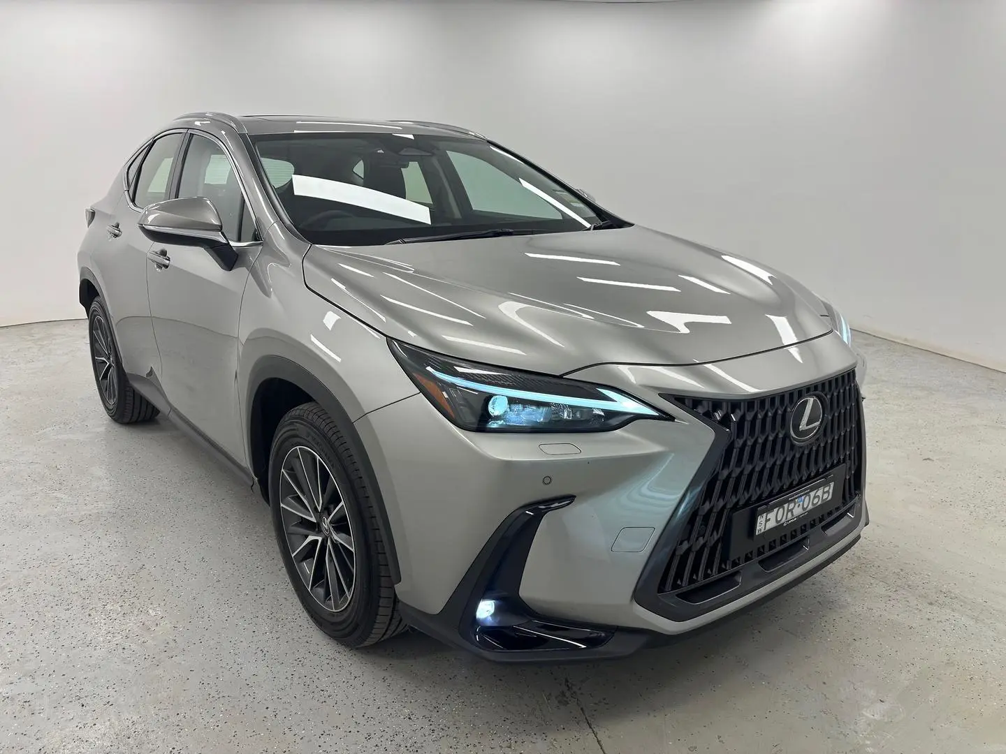 2025 Lexus NX Gallery Image 1