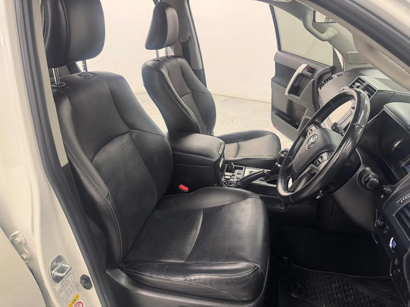 2019 Toyota Landcruiser Prado Gallery Image 26