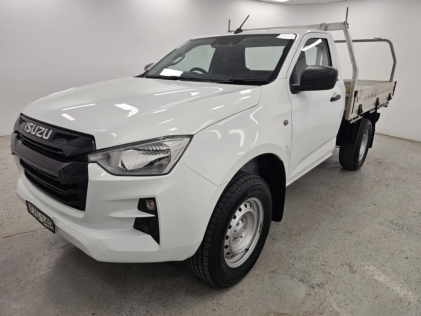 2023 Isuzu D-MAX Gallery Image 7