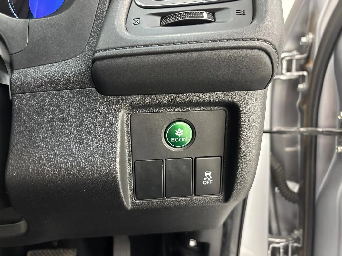 2017 Honda HR-V Gallery Image 23