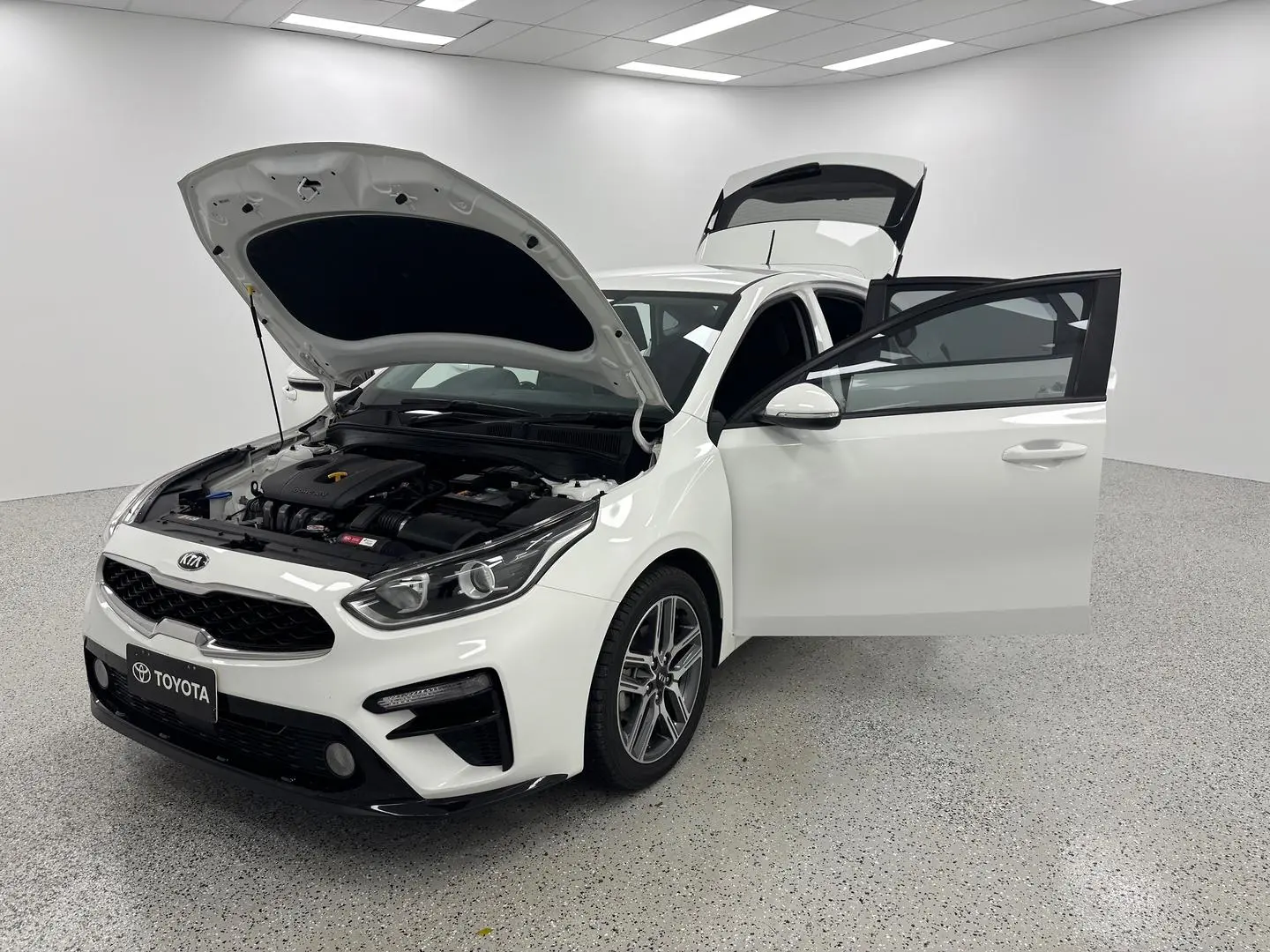 2019 Kia Cerato Gallery Image 14