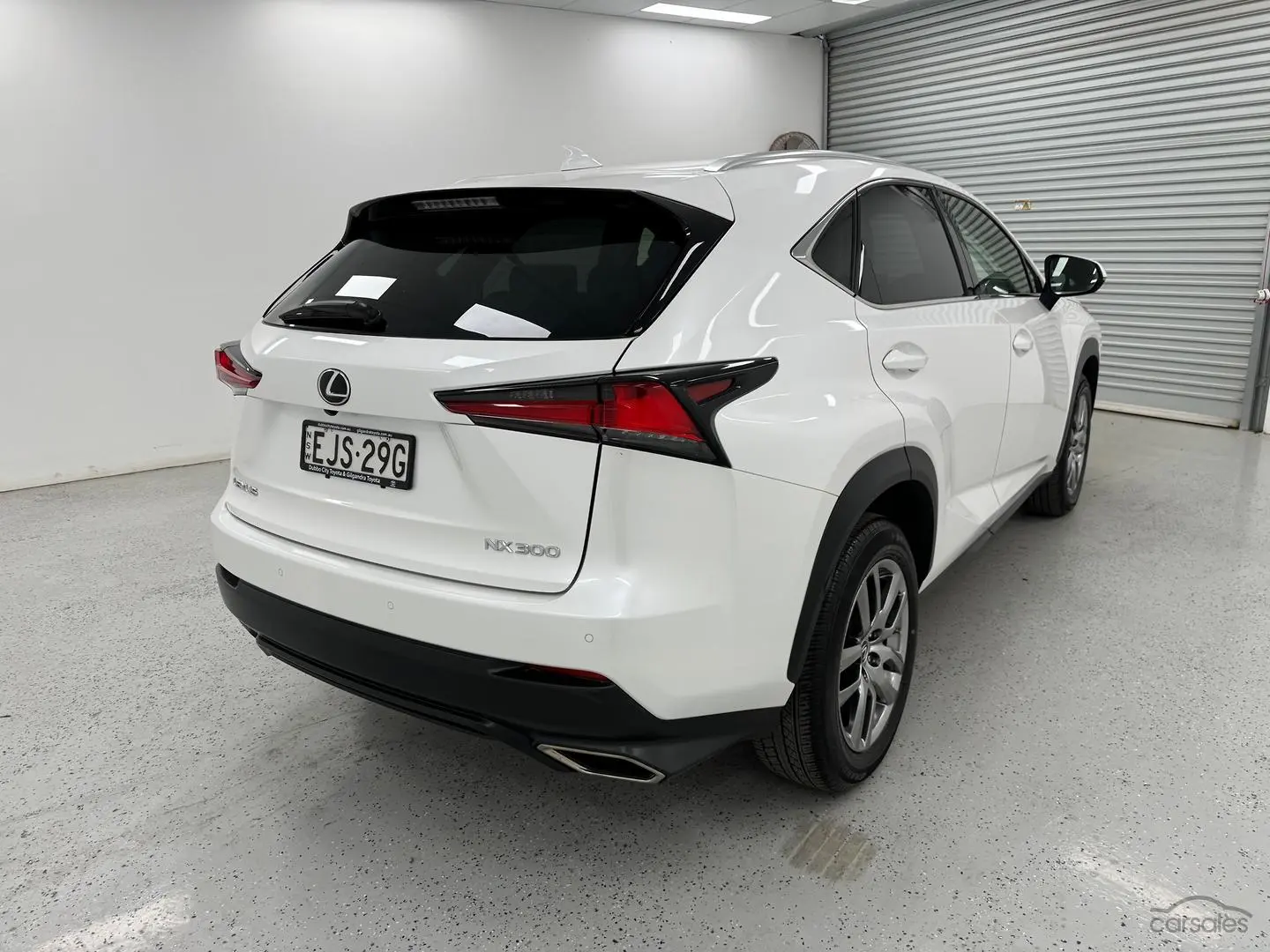 2021 Lexus NX Image 3