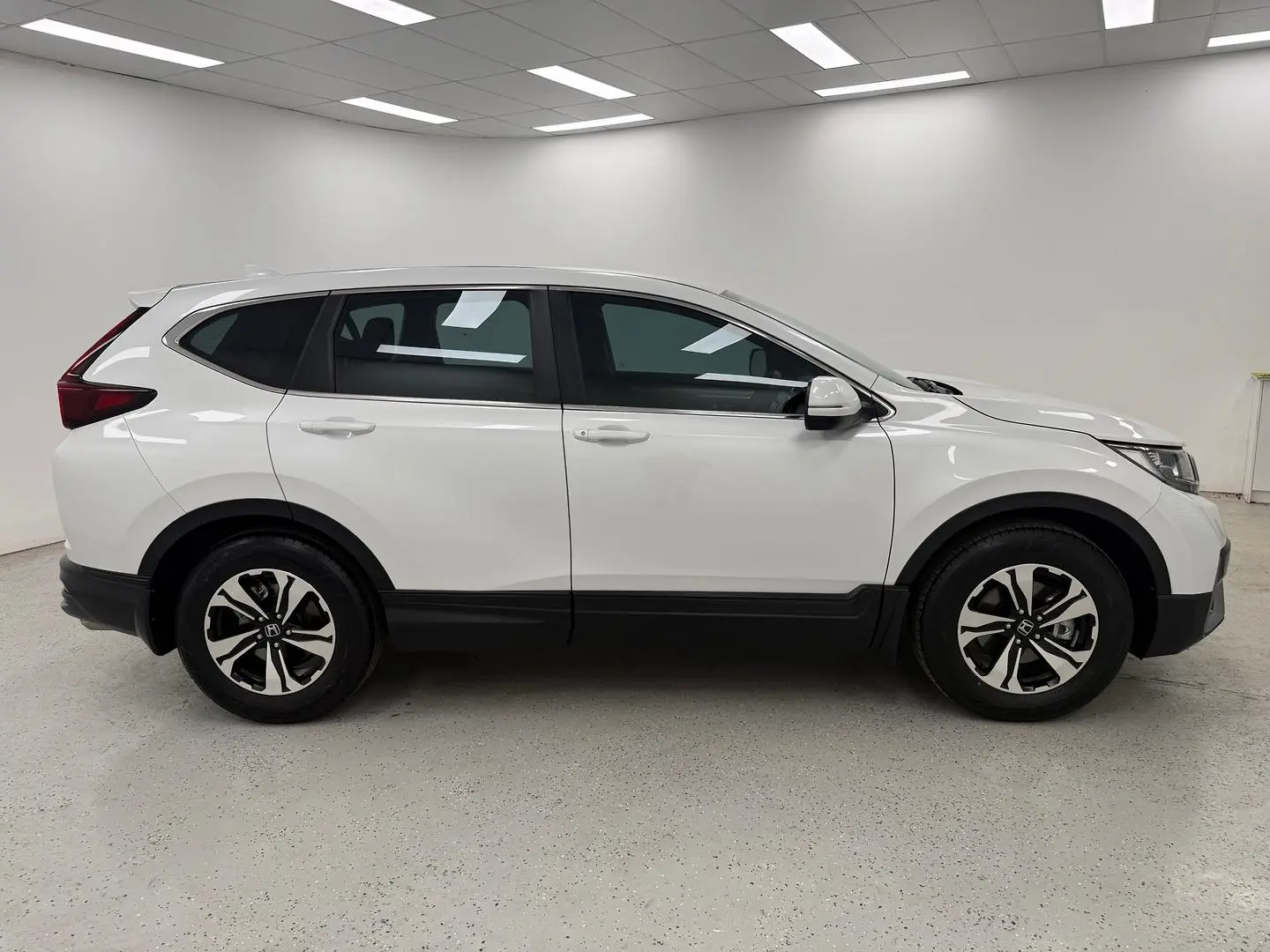 2022 Honda CR-V Gallery Image 2