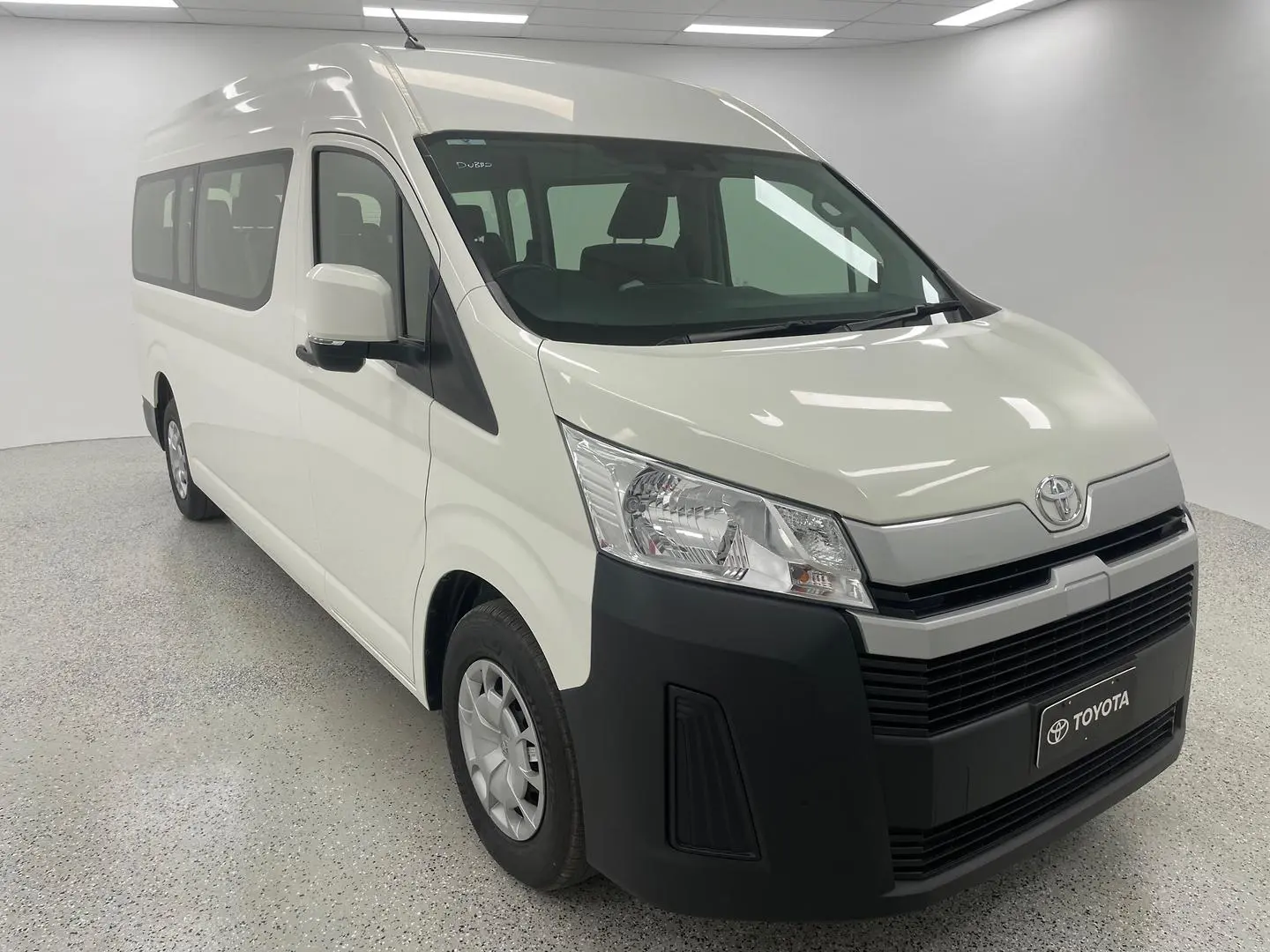 2019 Toyota Hiace Gallery Image 1