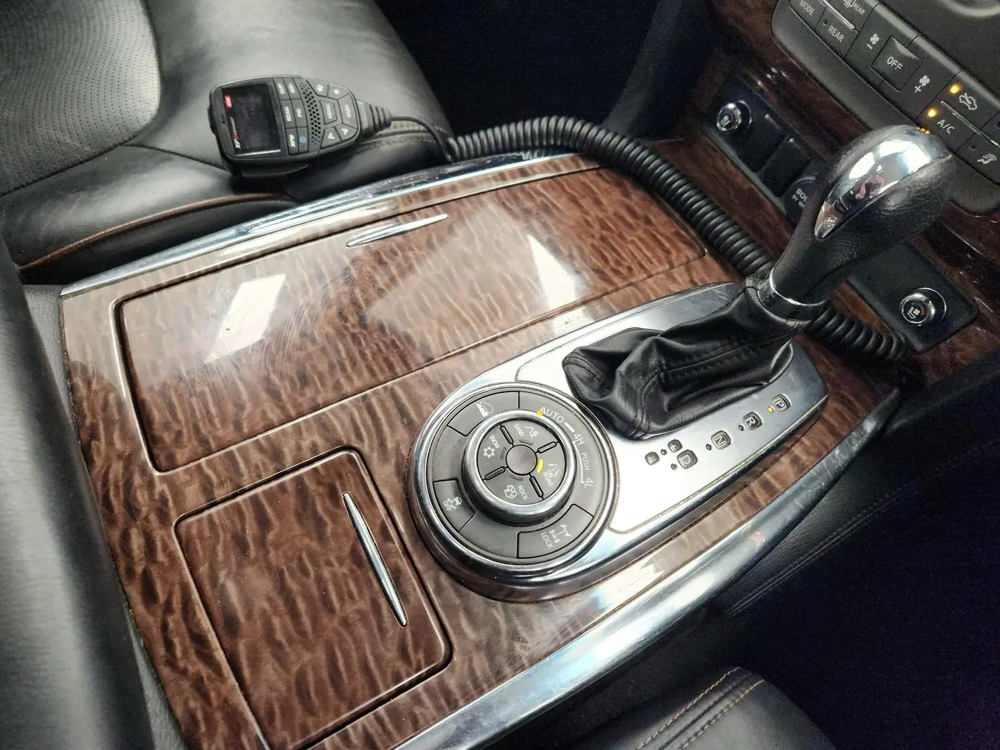 2016 Nissan Patrol Gallery Image 37