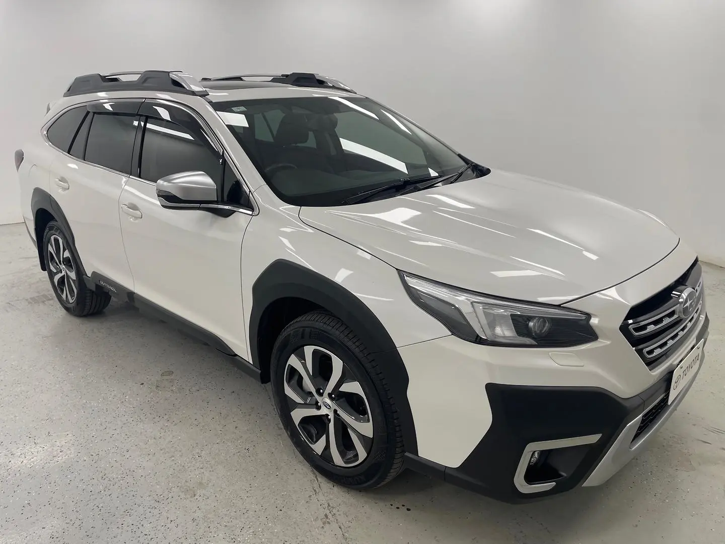 2022 Subaru Outback Gallery Image 1