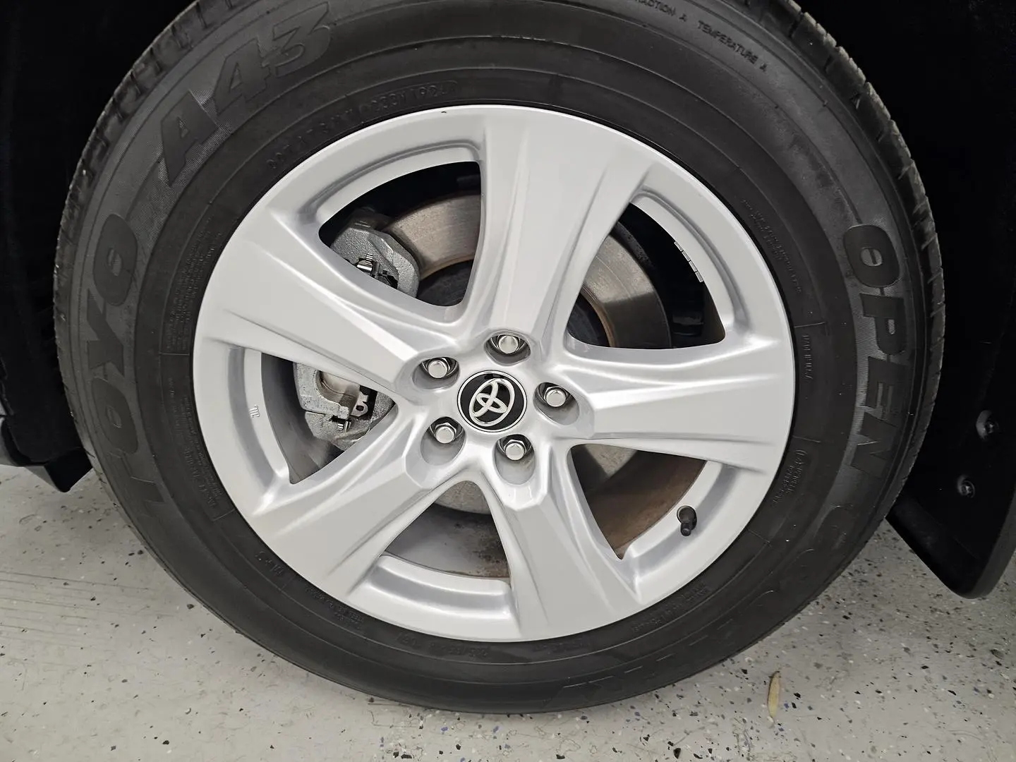 2024 Toyota Kluger Gallery Image 9