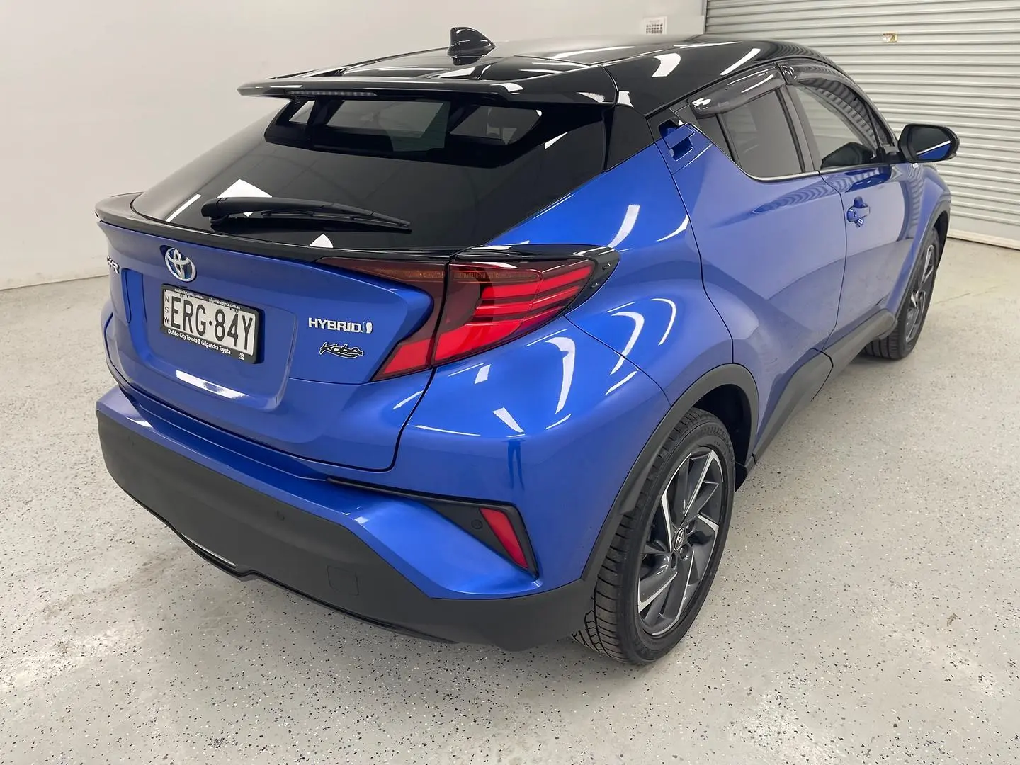2021 Toyota C-HR Gallery Image 3