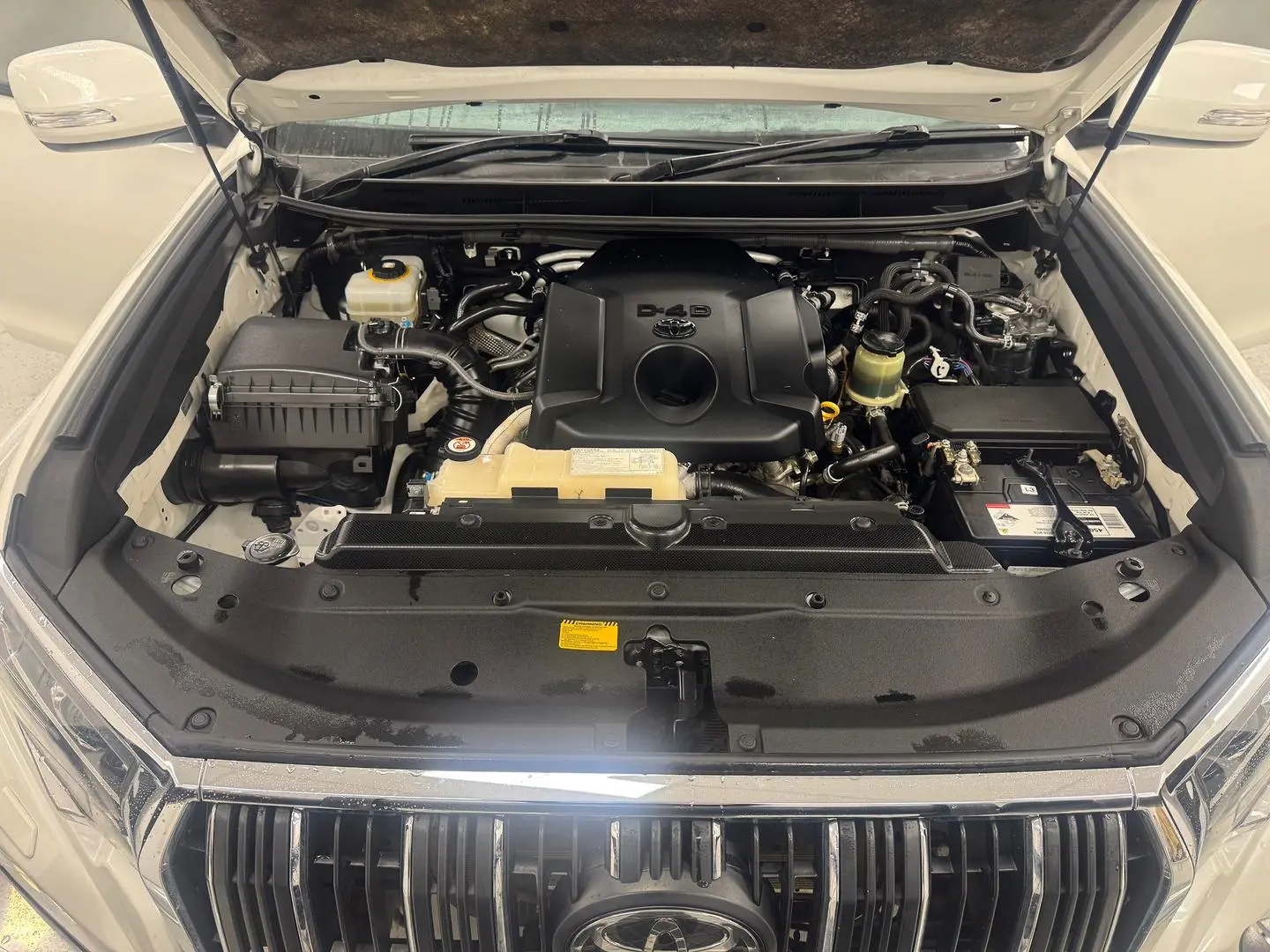 2019 Toyota Landcruiser Prado Gallery Image 15