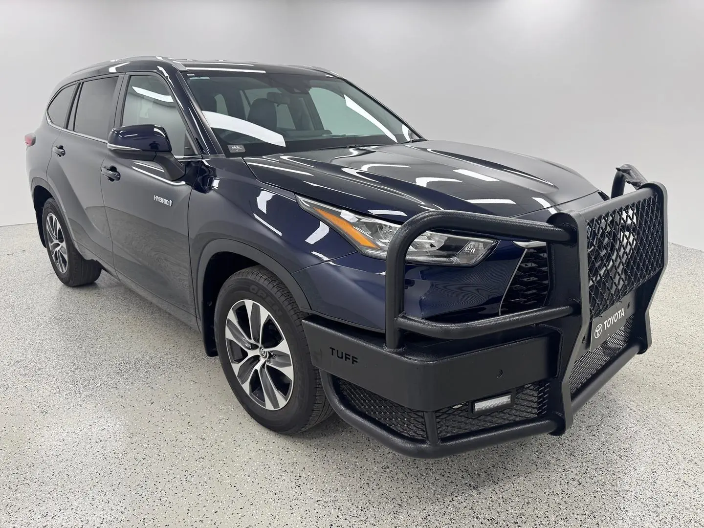 2023 Toyota Kluger Gallery Image 1