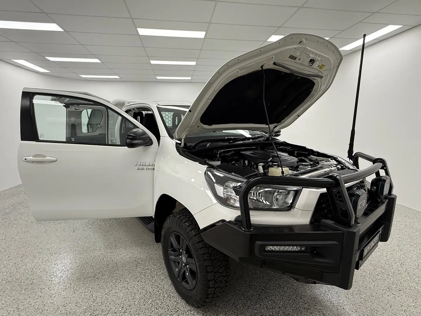 2024 Toyota Hilux Gallery Image 20