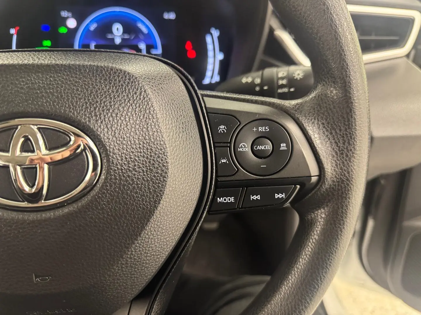 2023 Toyota Corolla Gallery Image 18