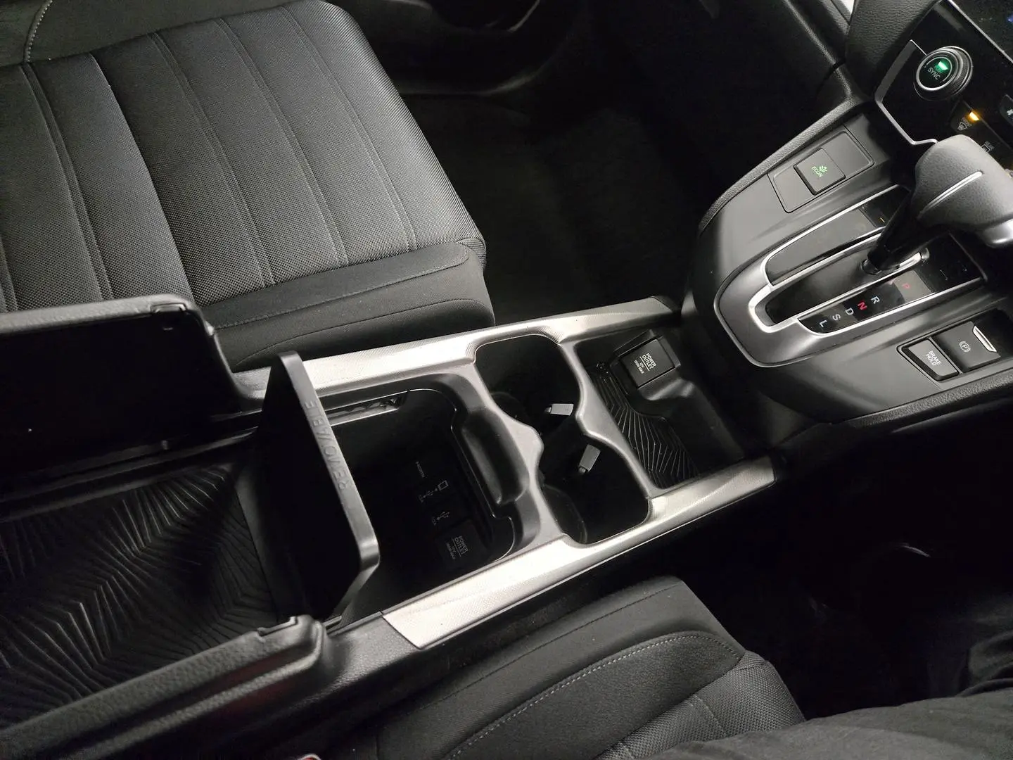 2019 Honda CR-V Gallery Image 32