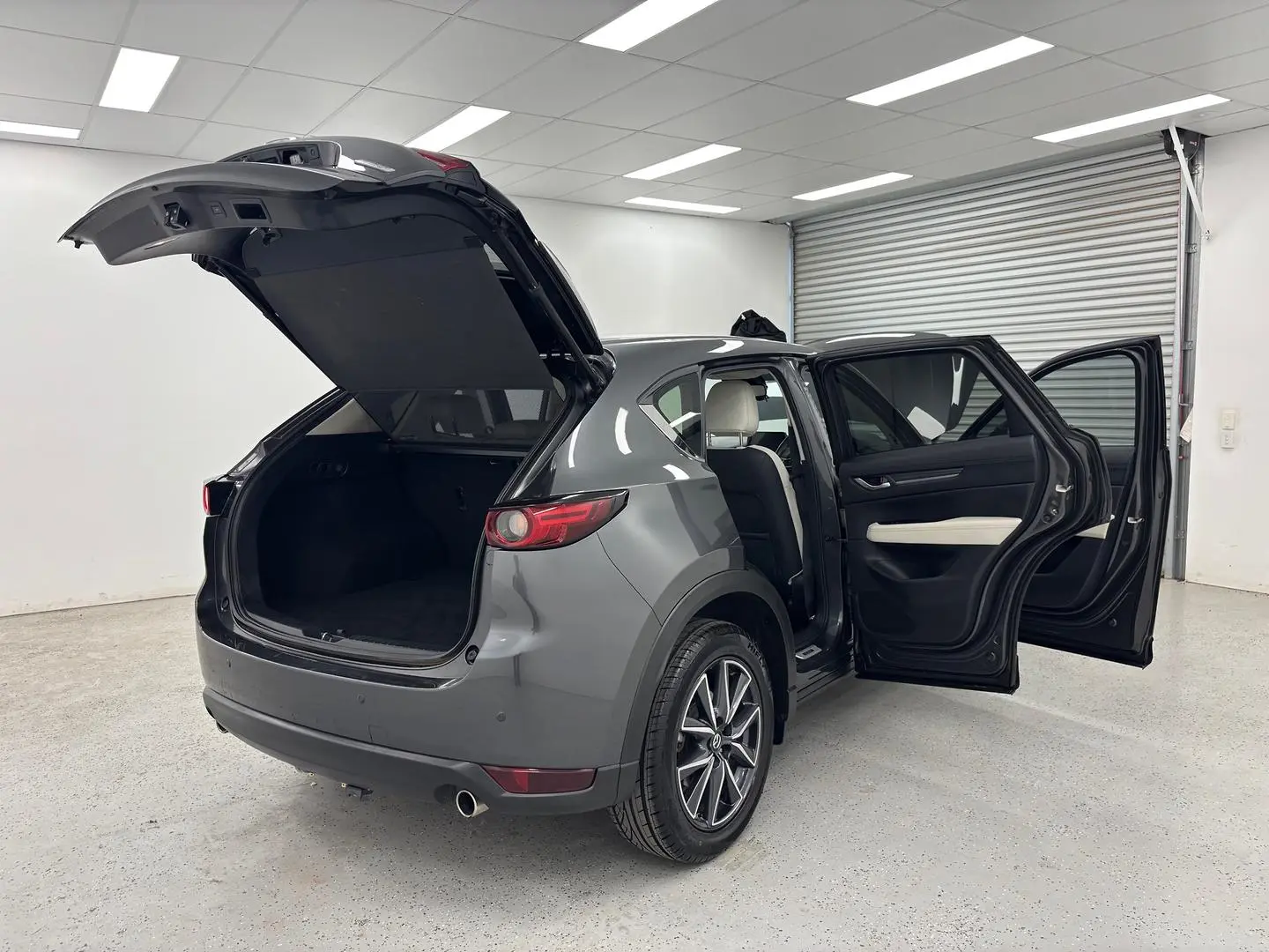 2019 Mazda CX-5 Gallery Image 10
