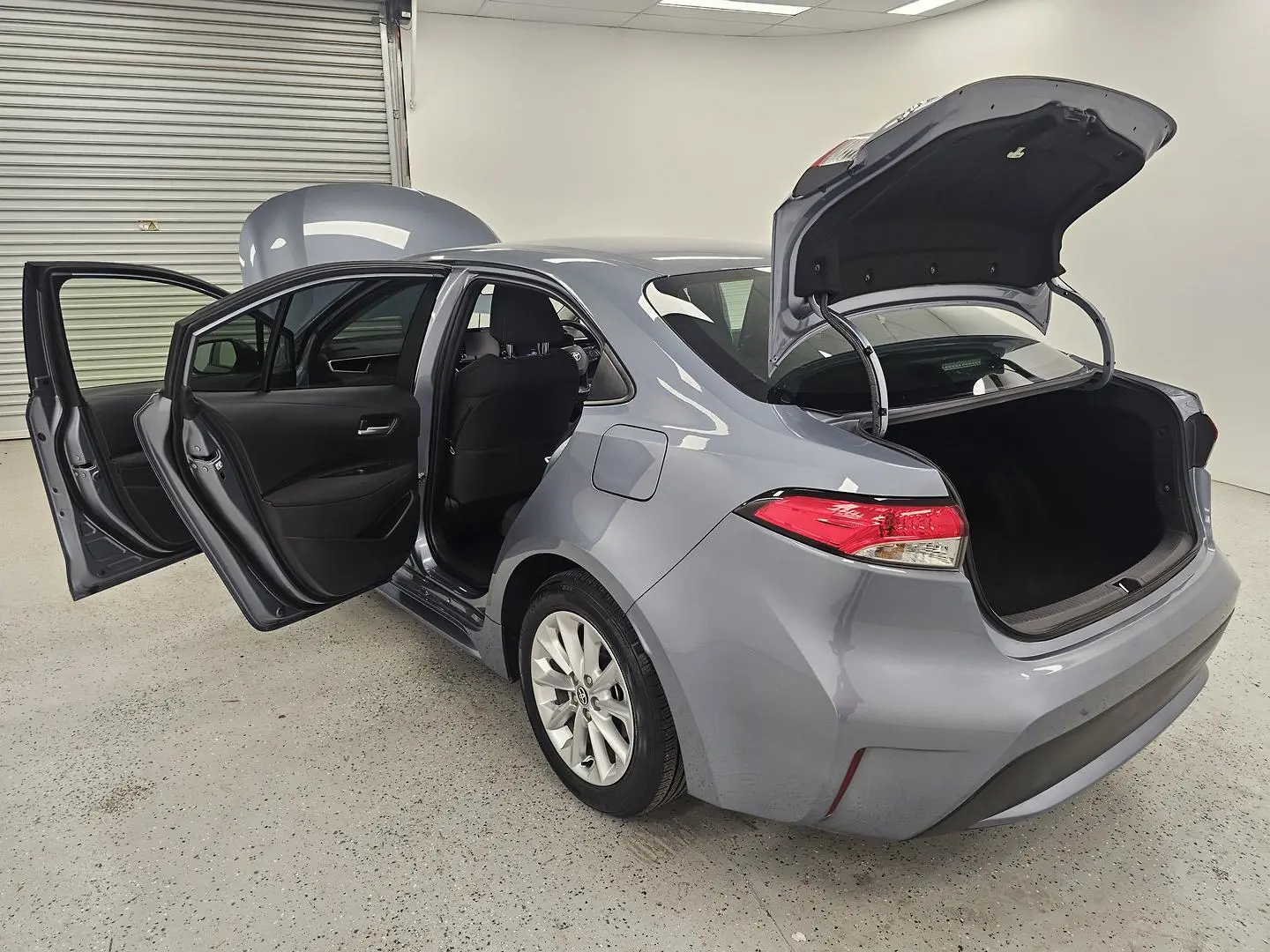 2022 Toyota Corolla Gallery Image 16