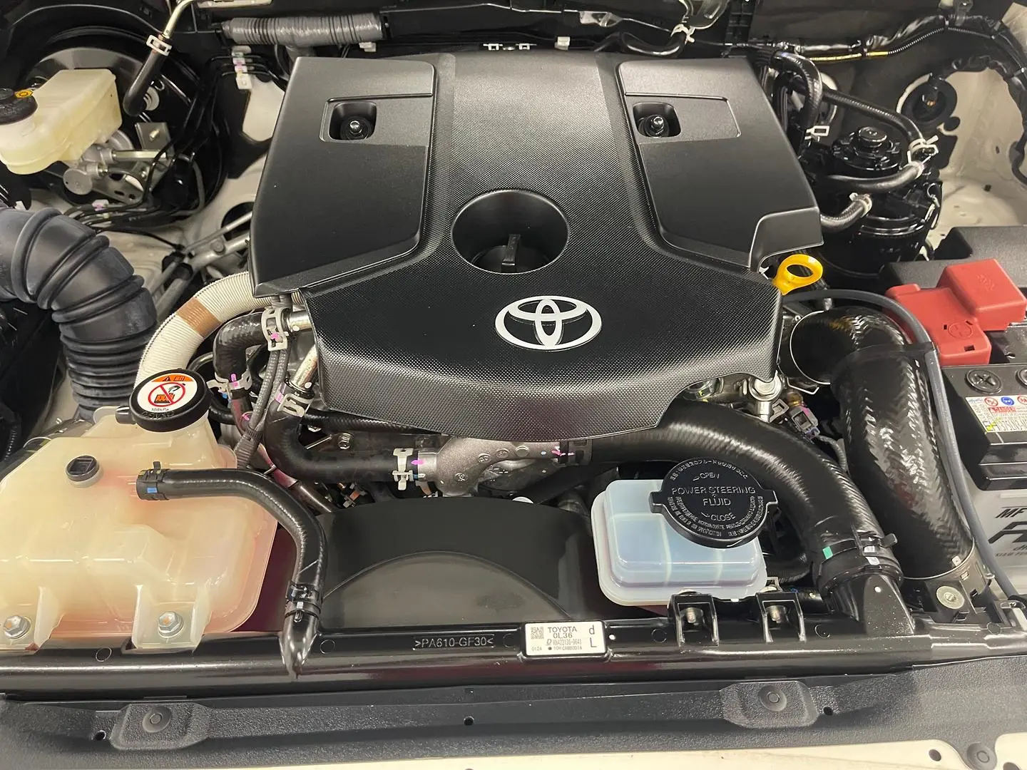 2024 Toyota Hilux Gallery Image 14