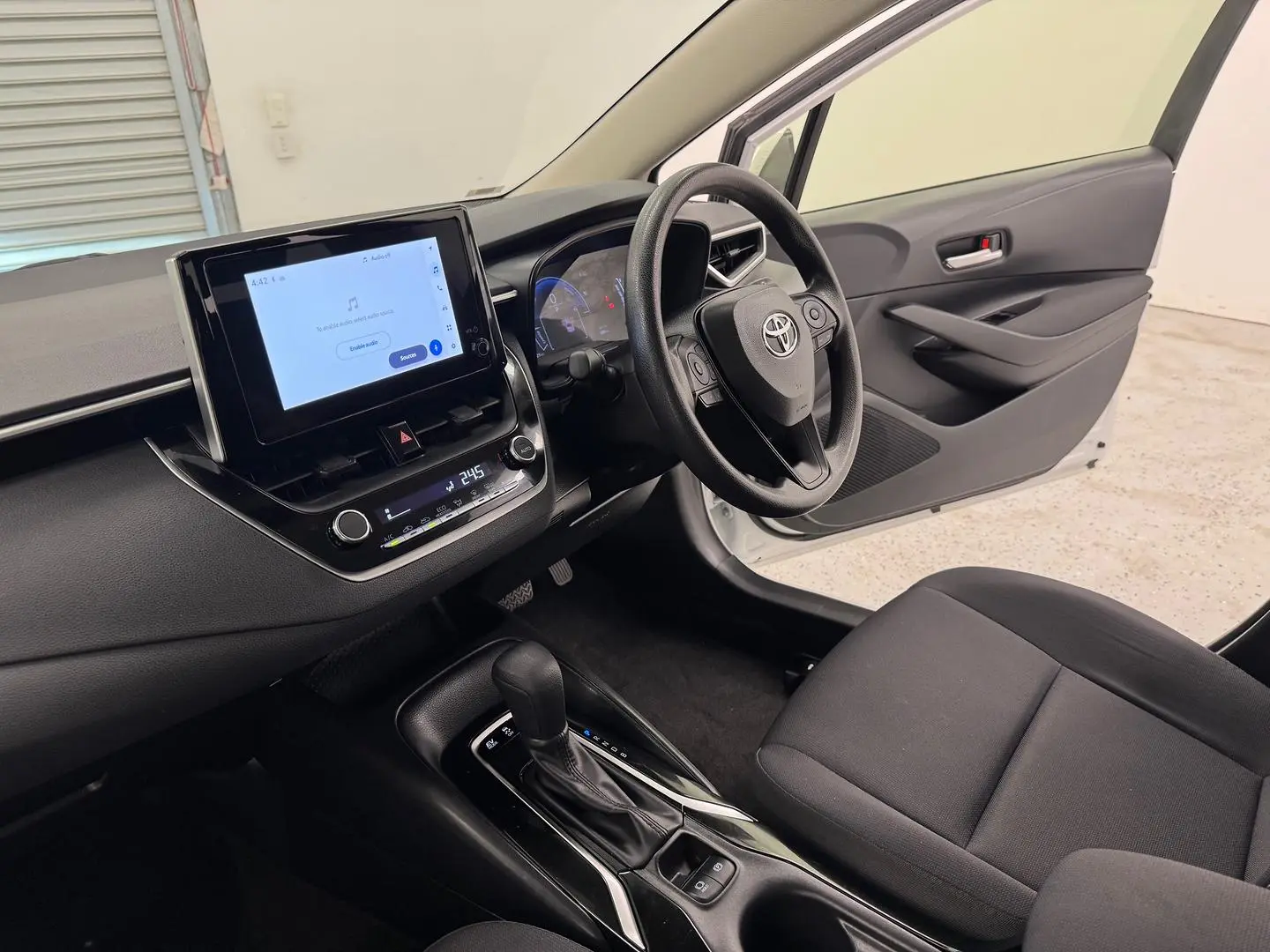 2023 Toyota Corolla Gallery Image 29
