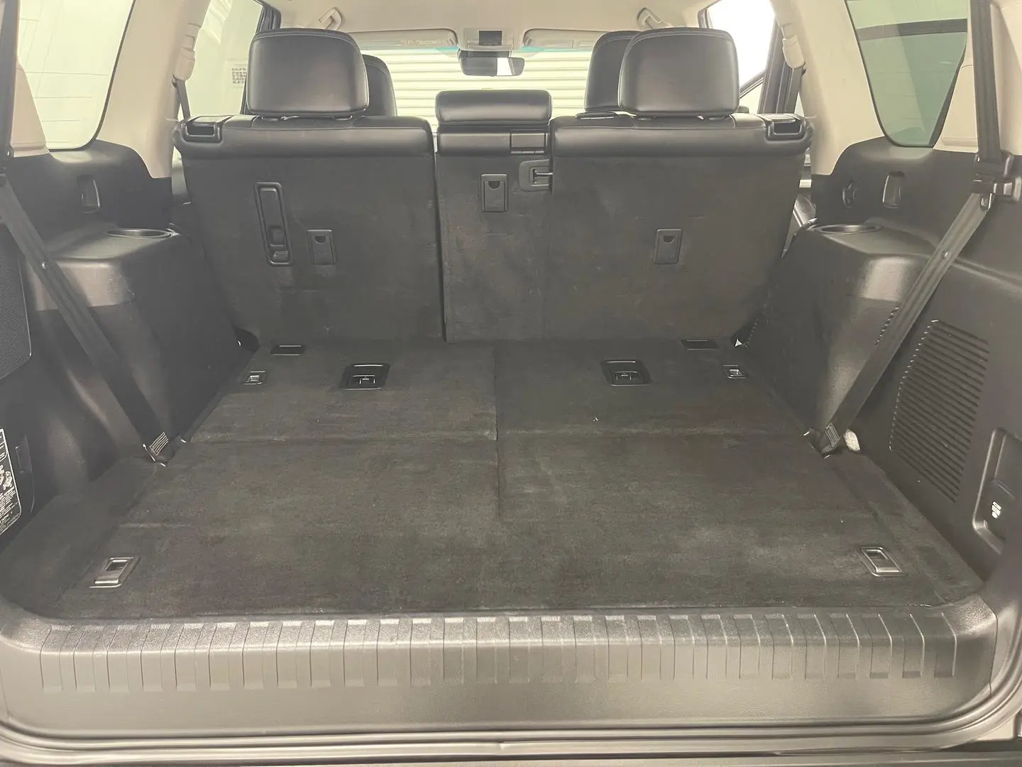 2022 Toyota Landcruiser Prado Gallery Image 19