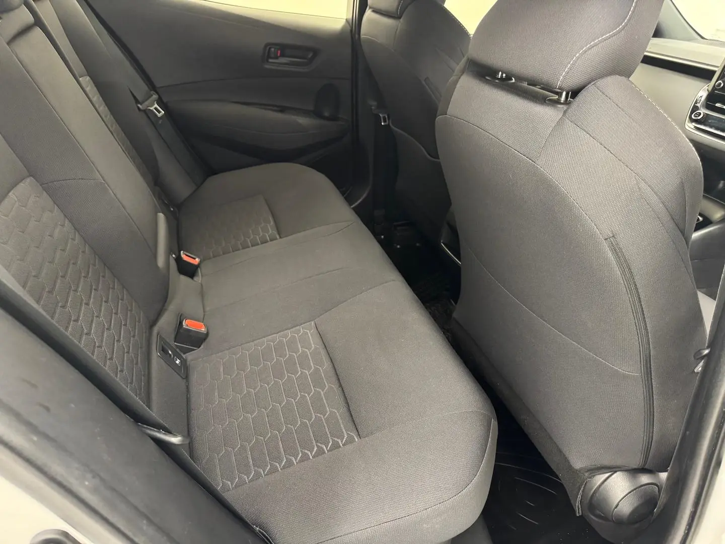 2021 Toyota Corolla Gallery Image 16