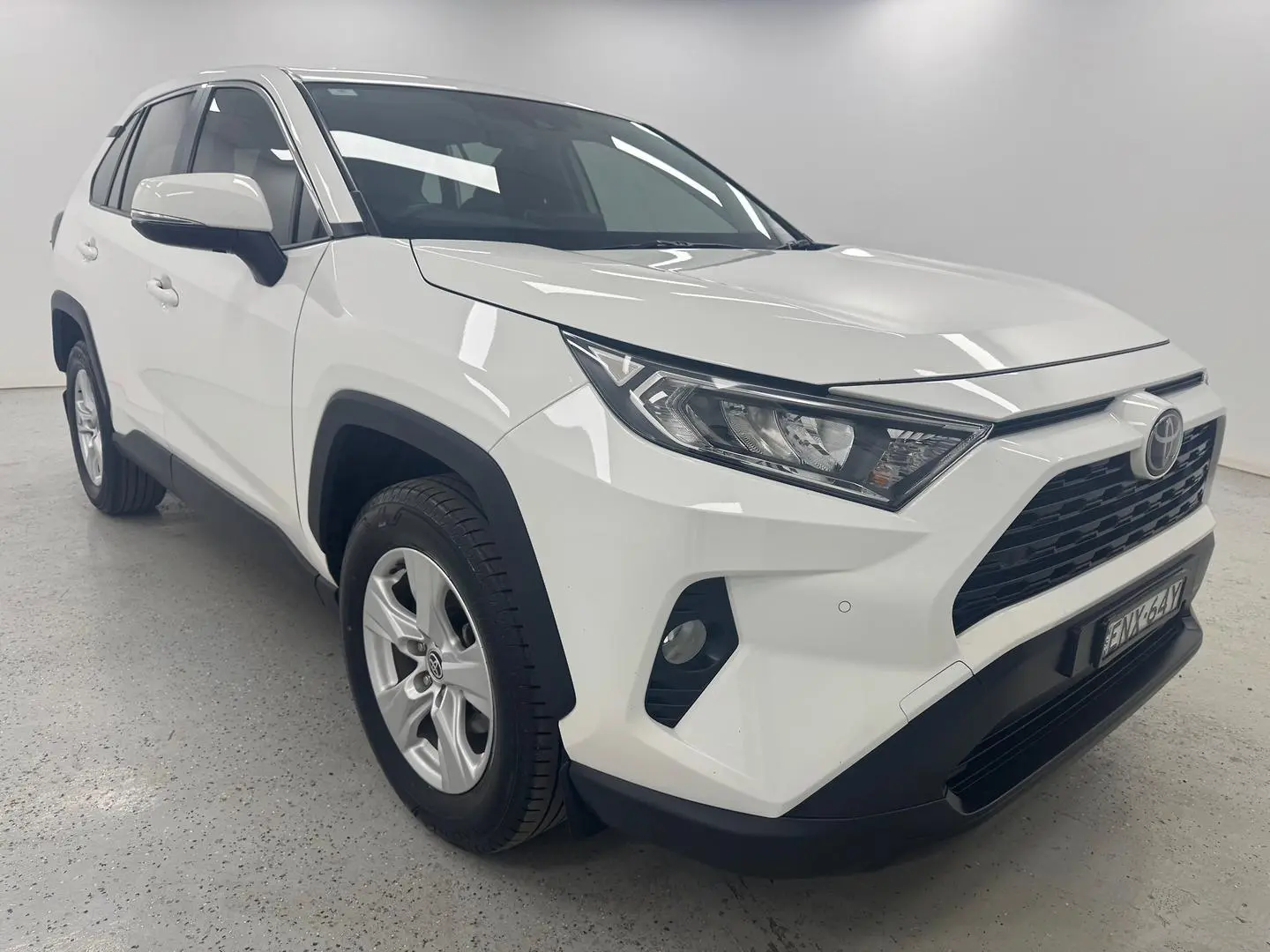2021 Toyota RAV4 Gallery Image 1