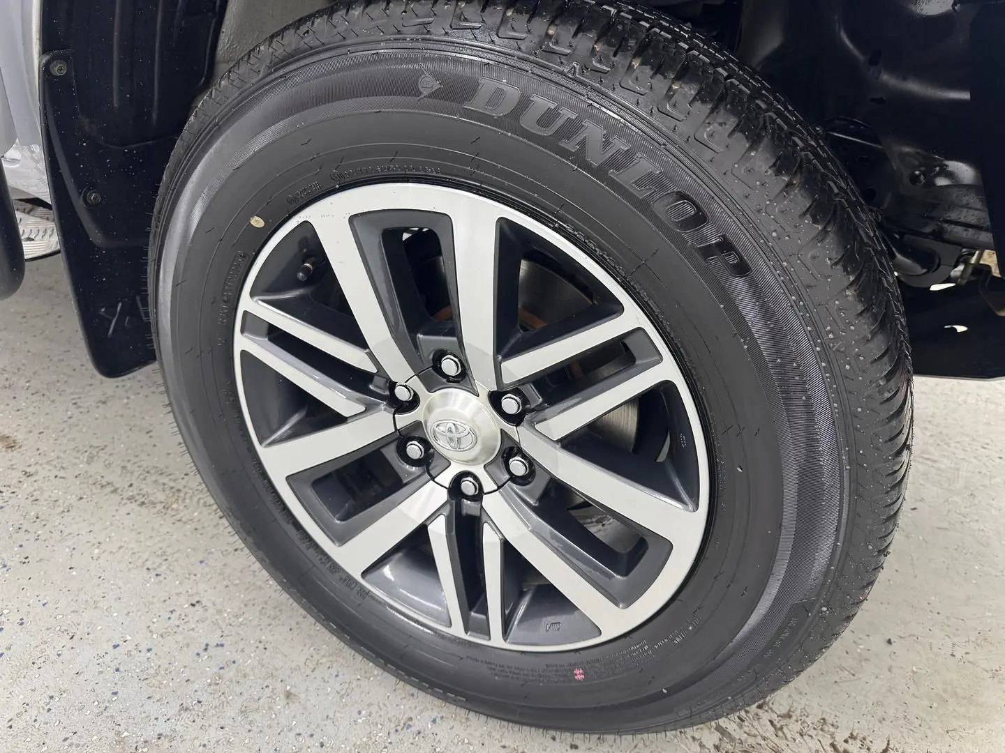 2018 Toyota Hilux Gallery Image 17