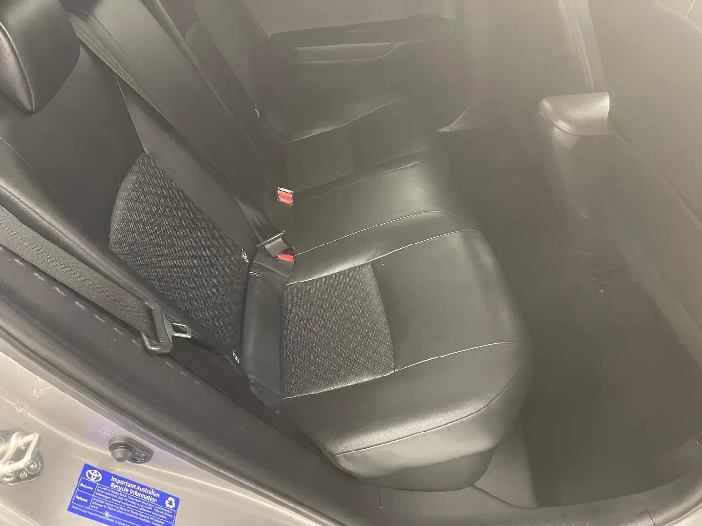2020 Toyota C-HR Gallery Image 20